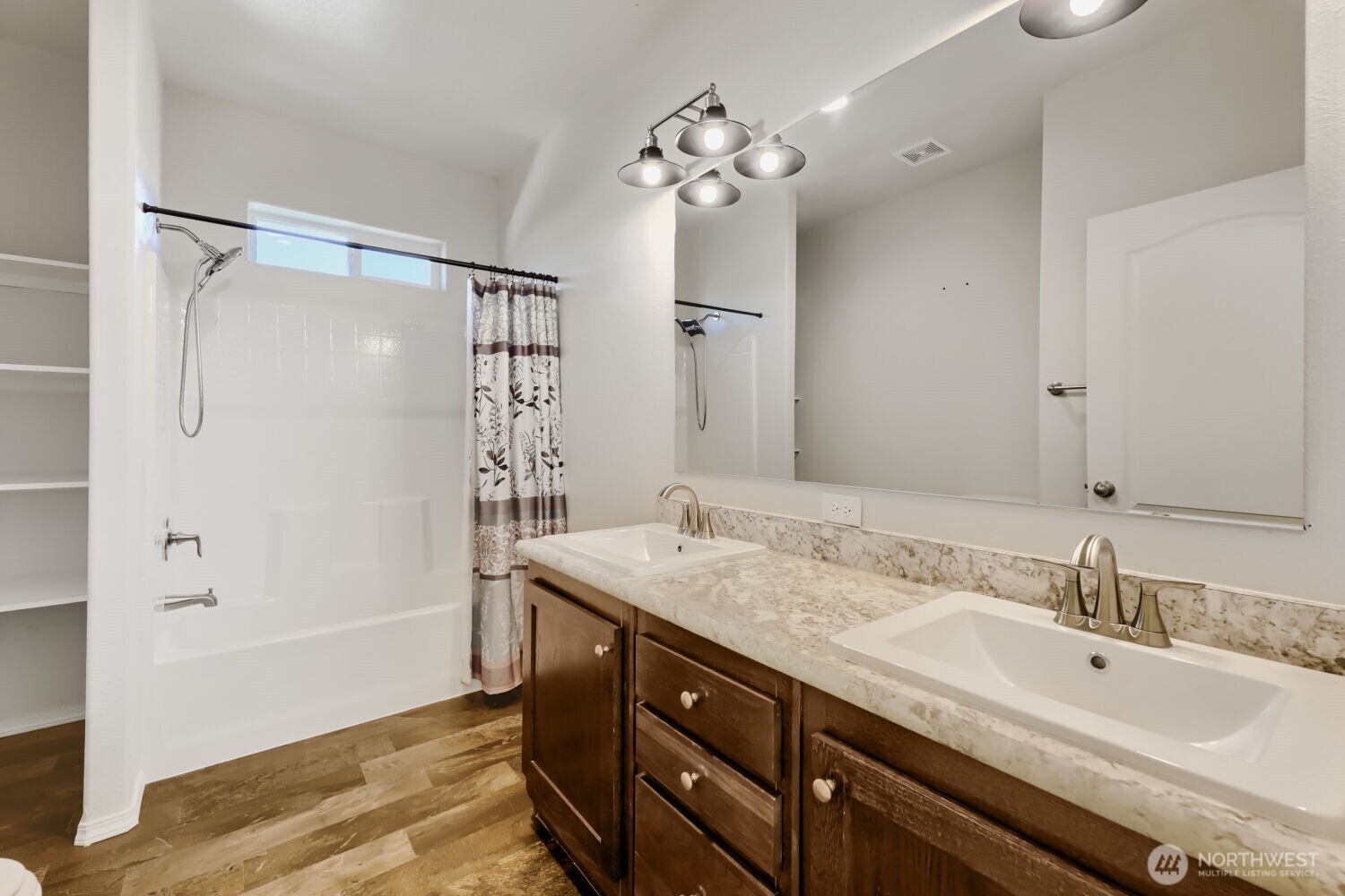 7508 47th Avenue NE #14, Marysville, WA 98270