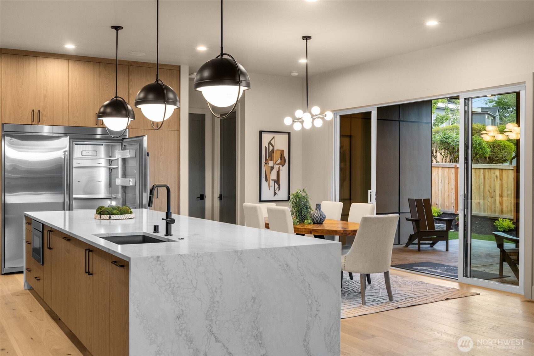 15625 SE 9th Street , Bellevue, WA 98008