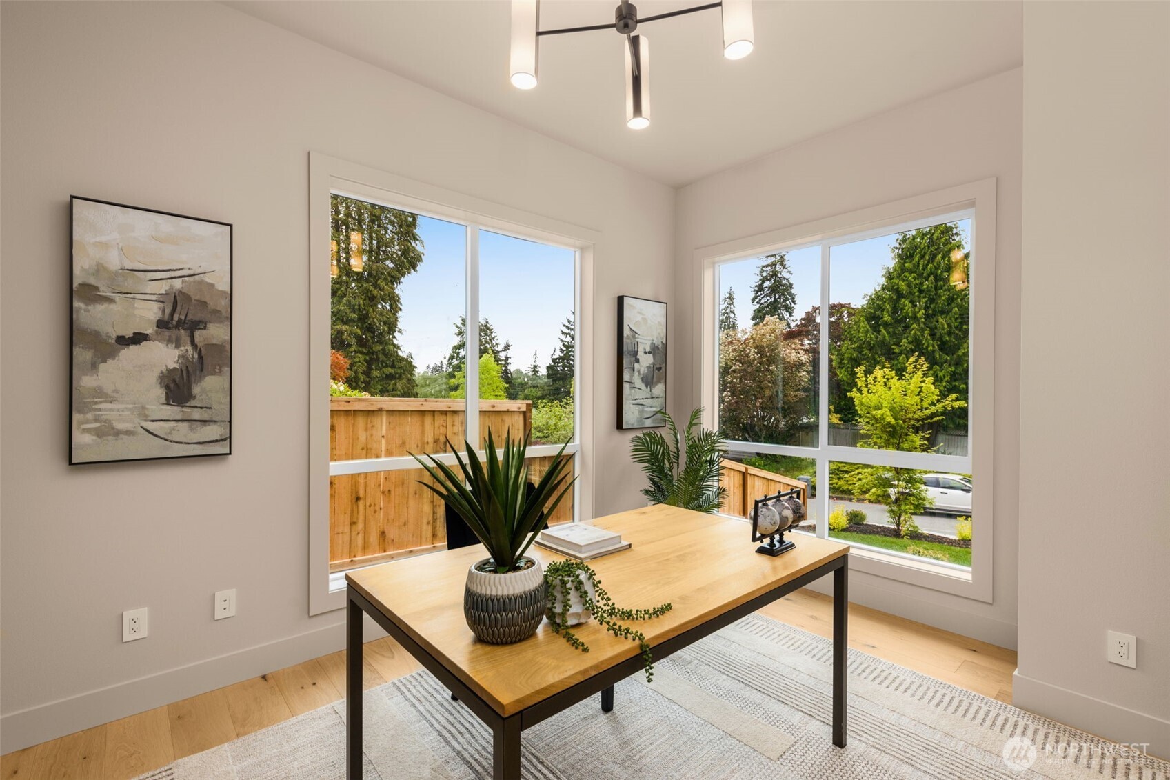 15625 SE 9th Street , Bellevue, WA 98008