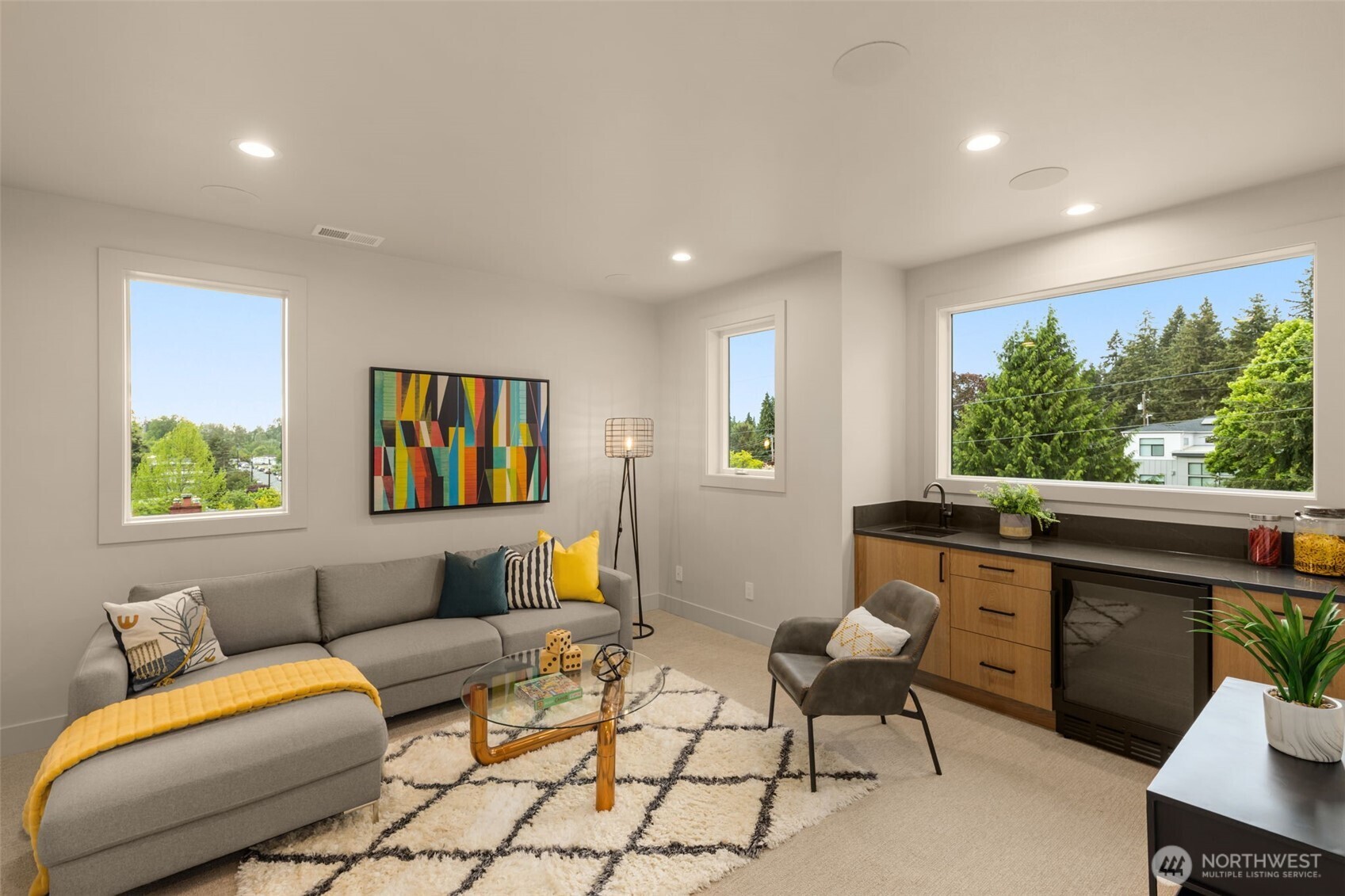 15625 SE 9th Street , Bellevue, WA 98008