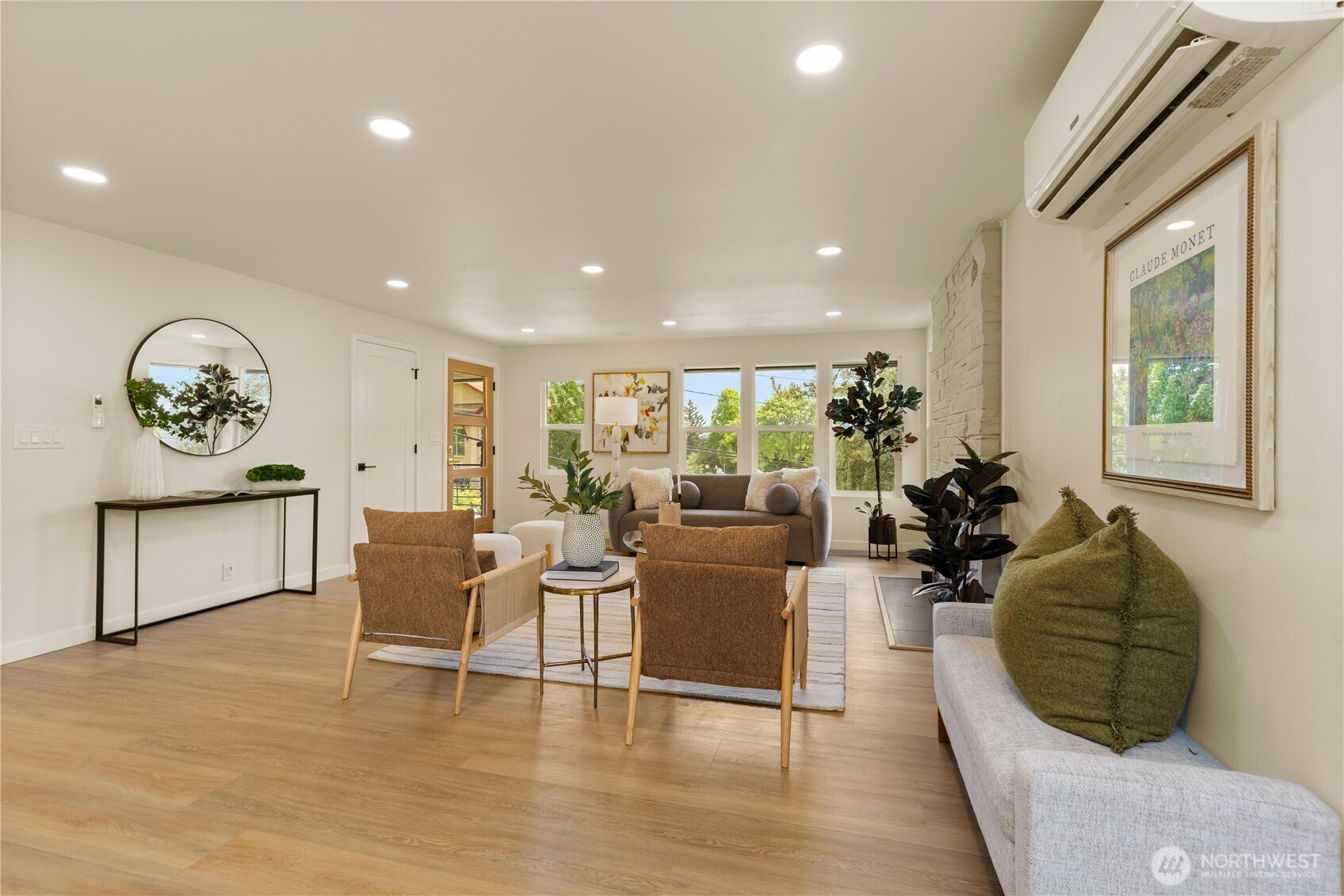 5106 S Graham Street , Seattle, WA 98118