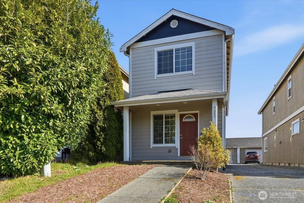 7205 E G Street , Tacoma, WA 98404