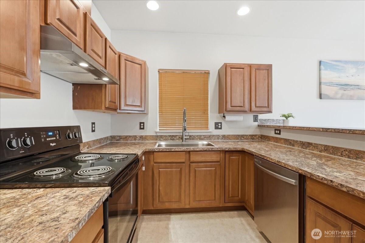 7205 E G Street , Tacoma, WA 98404
