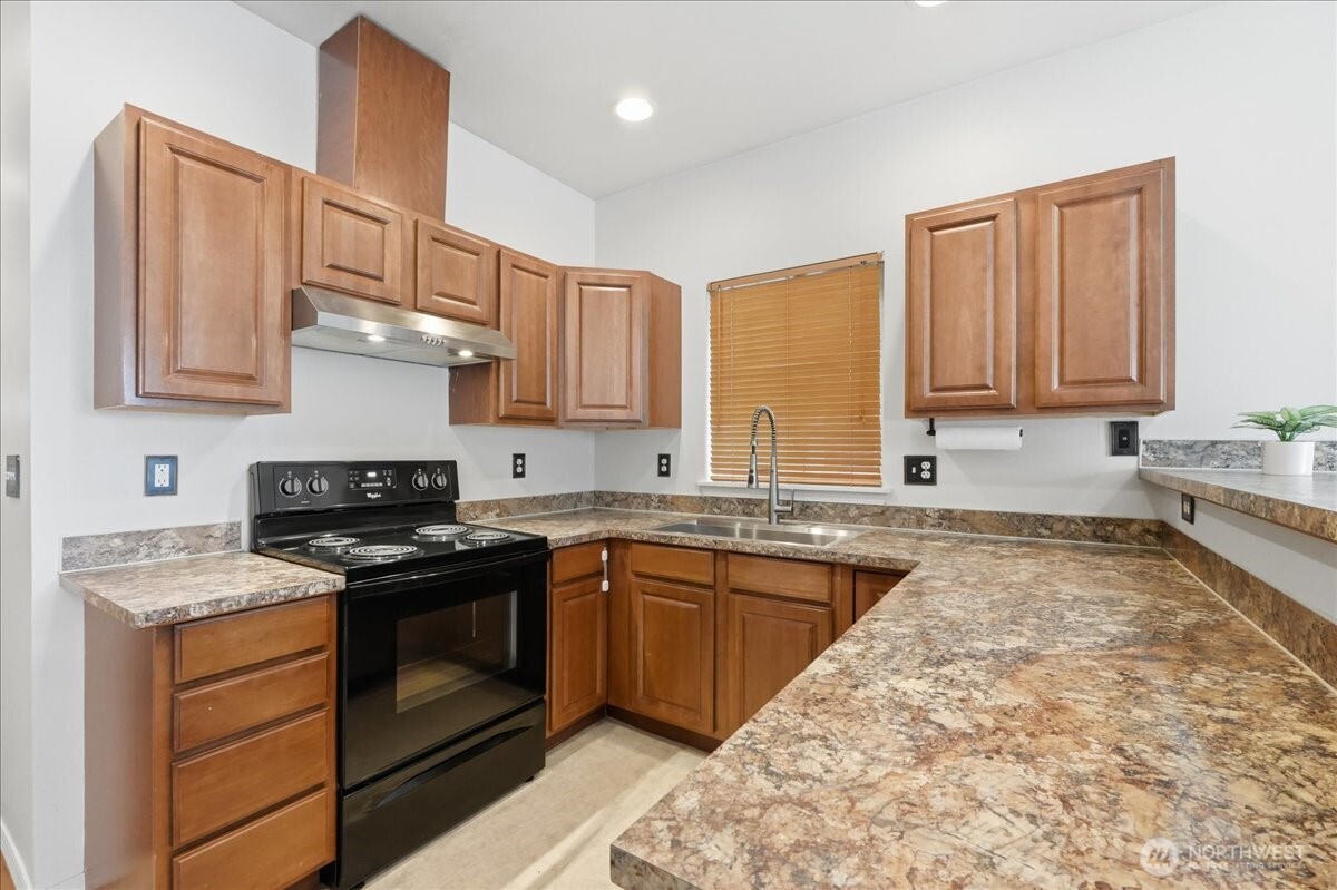 7205 E G Street , Tacoma, WA 98404