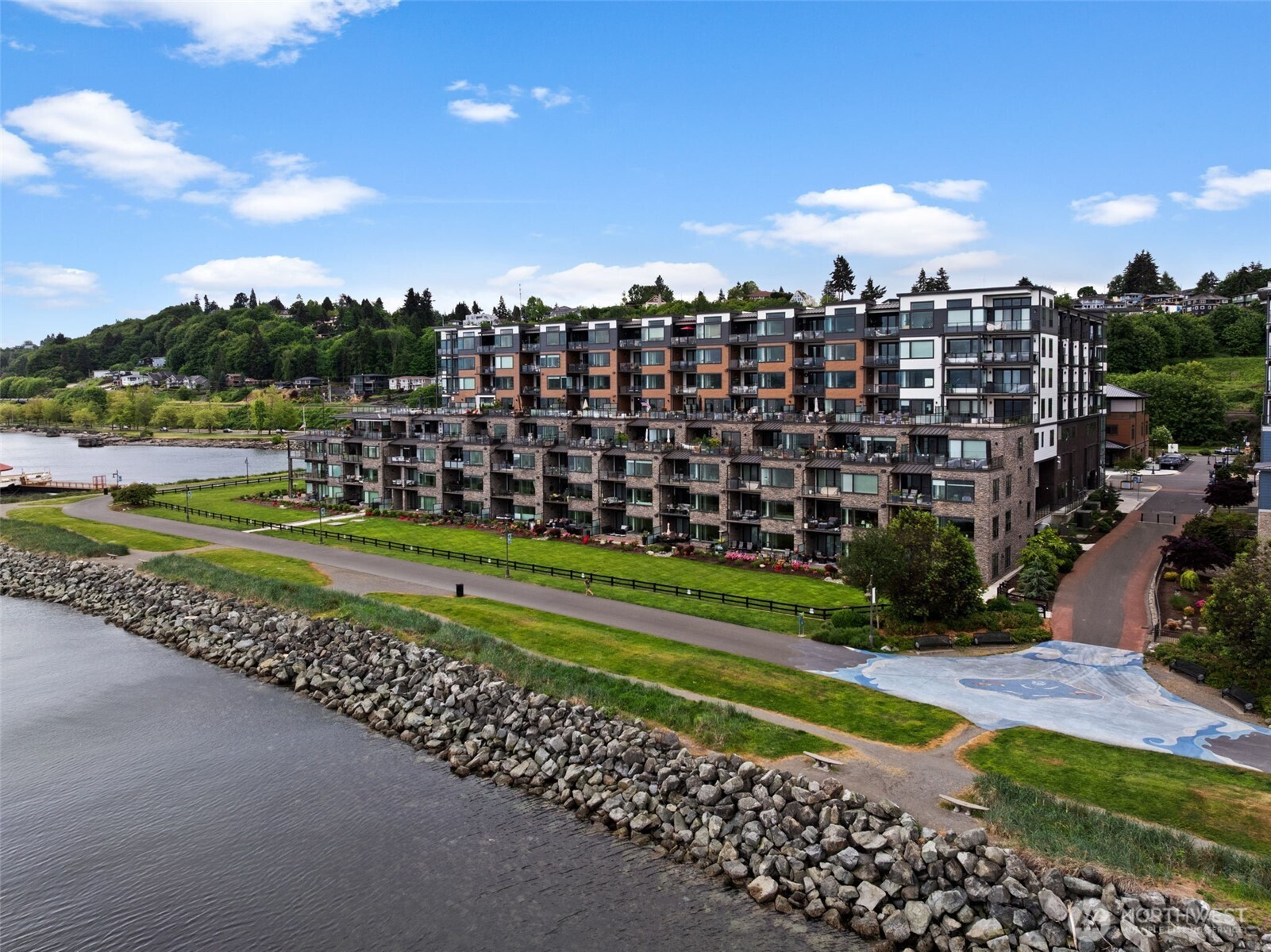 4907 Main Street #824, Tacoma, WA 98407-3265