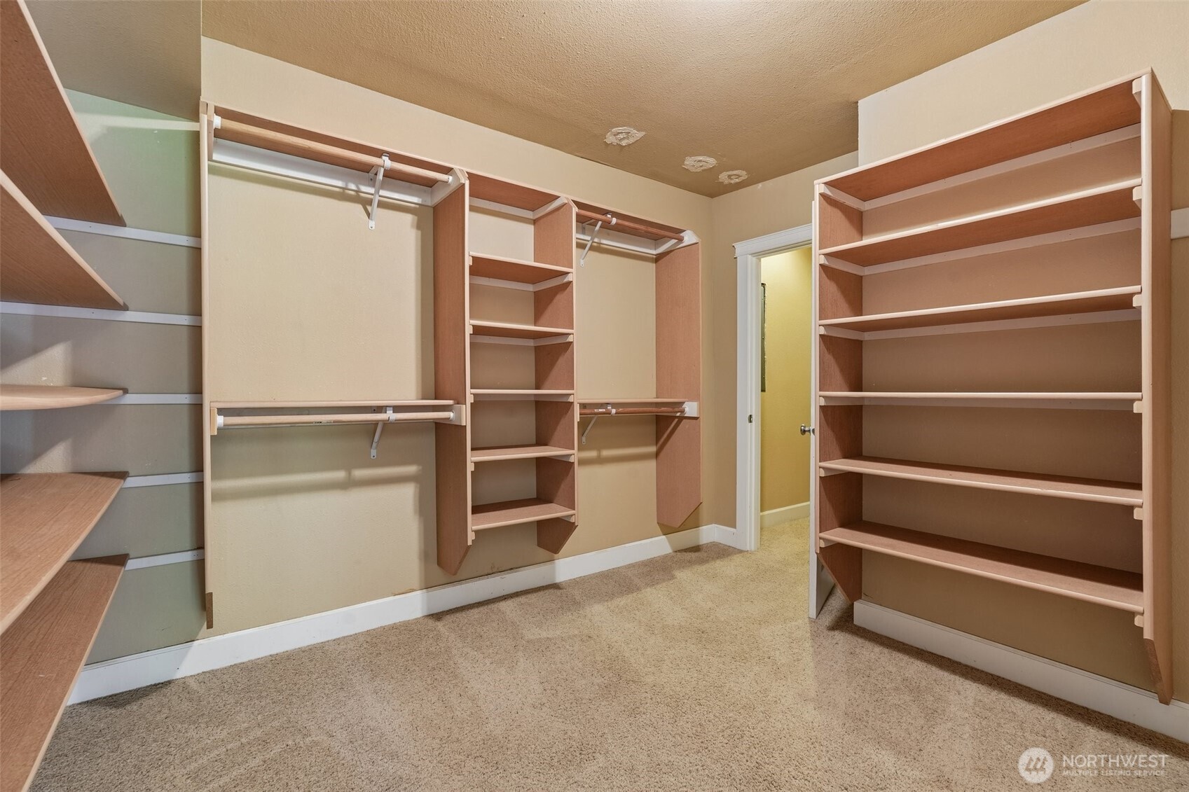 215 NE 386th Street , Woodland, WA 98674