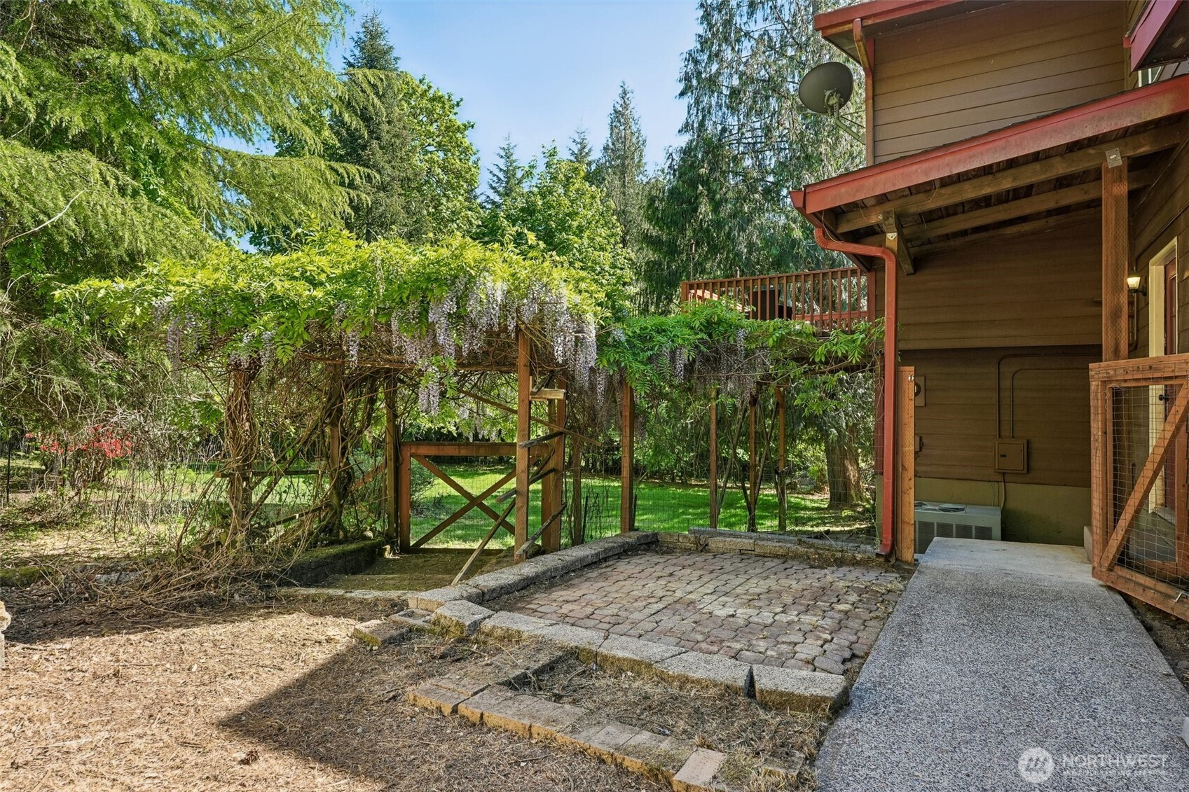 215 NE 386th Street , Woodland, WA 98674