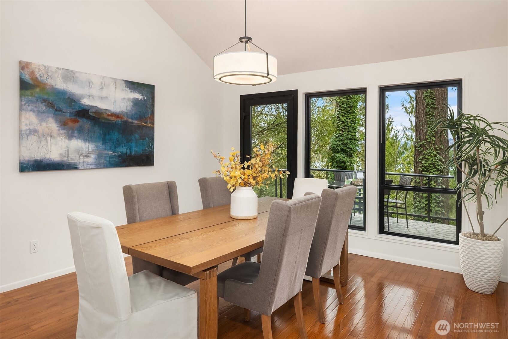 4429 E Mercer Way , Mercer Island, WA 98040