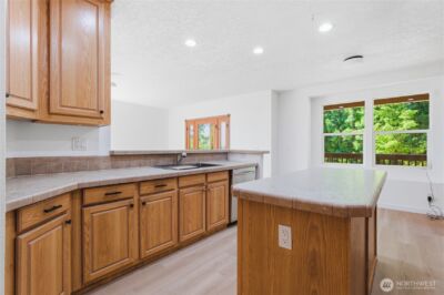 3939 Black Lake Boulevard SW, Tumwater, WA 98512 - Photo 12