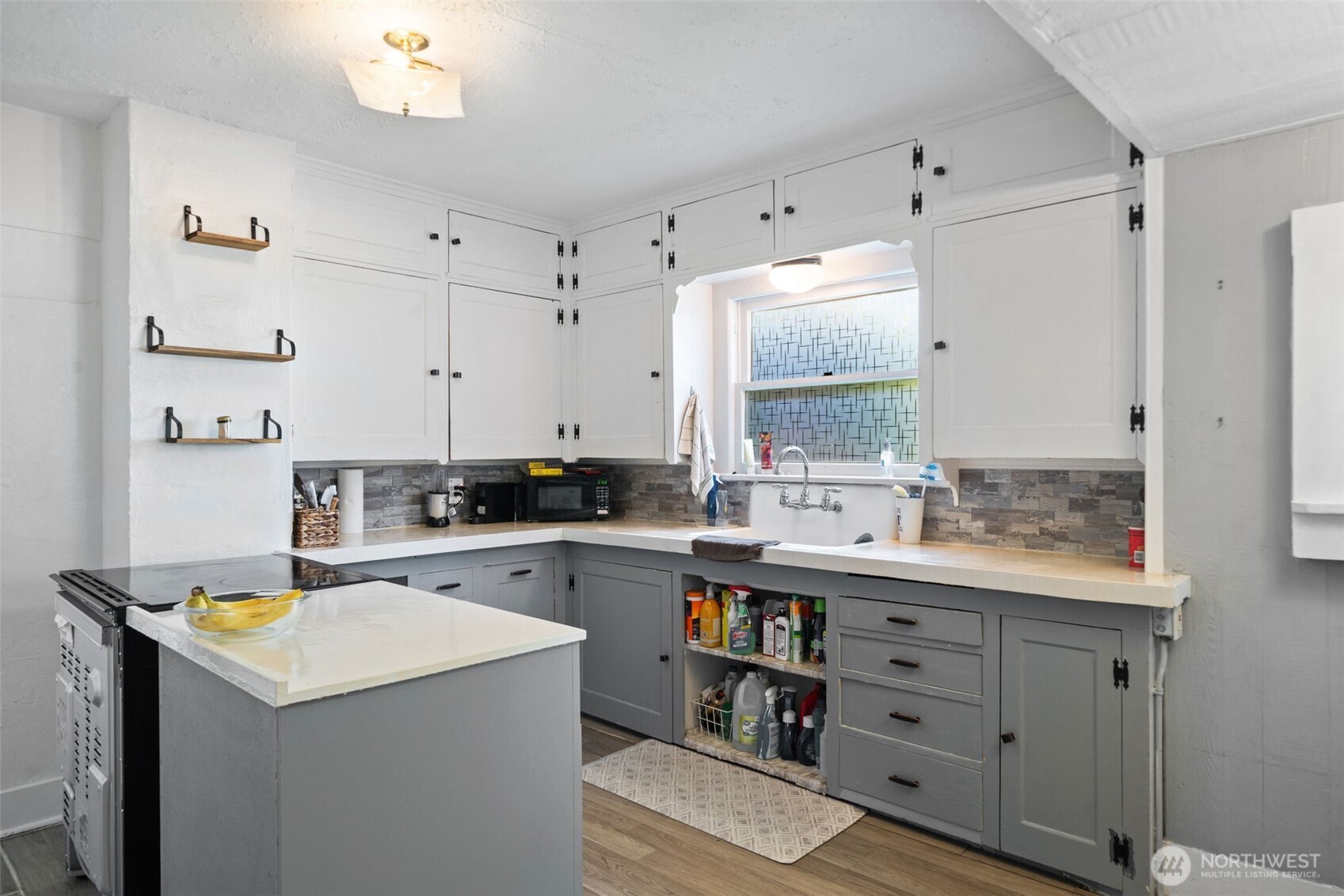 3028 Arvick Road SE, Port Orchard, WA 98366
