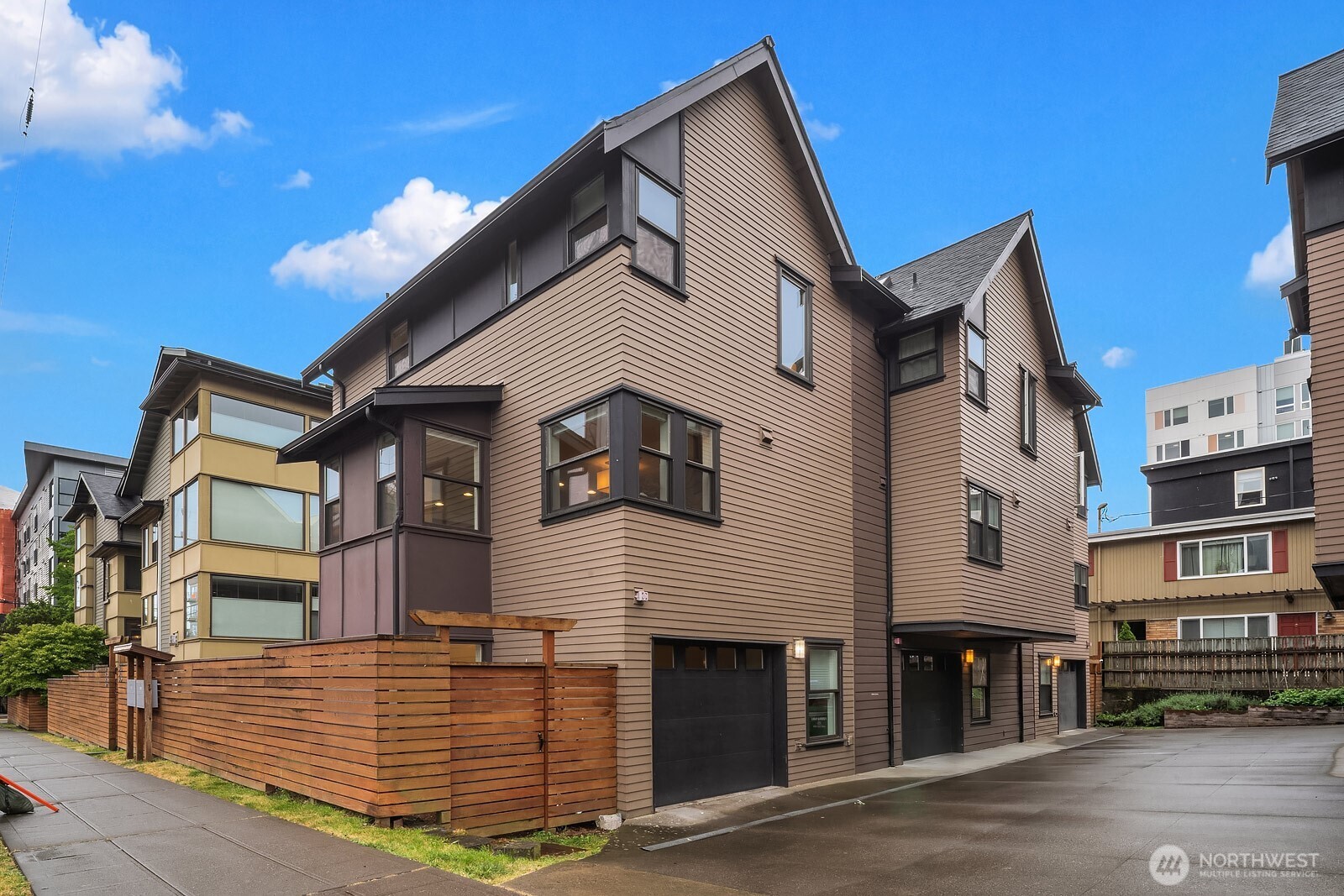 5713 20th Avenue NW, Seattle, WA 98107