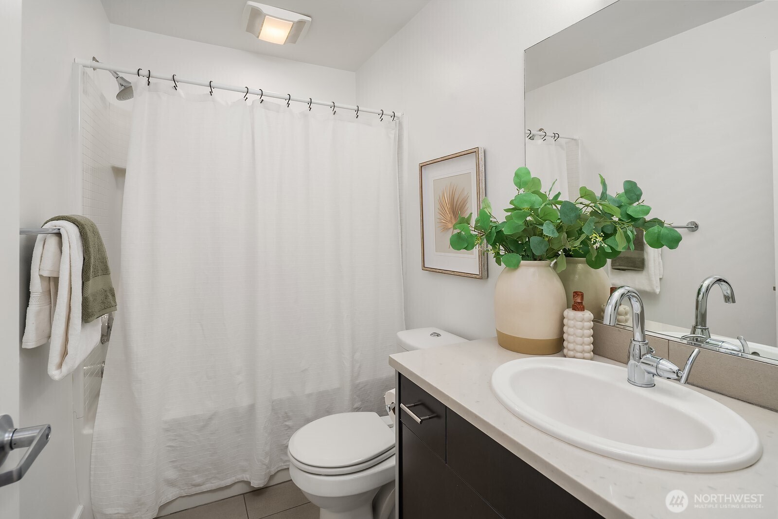5713 20th Avenue NW, Seattle, WA 98107