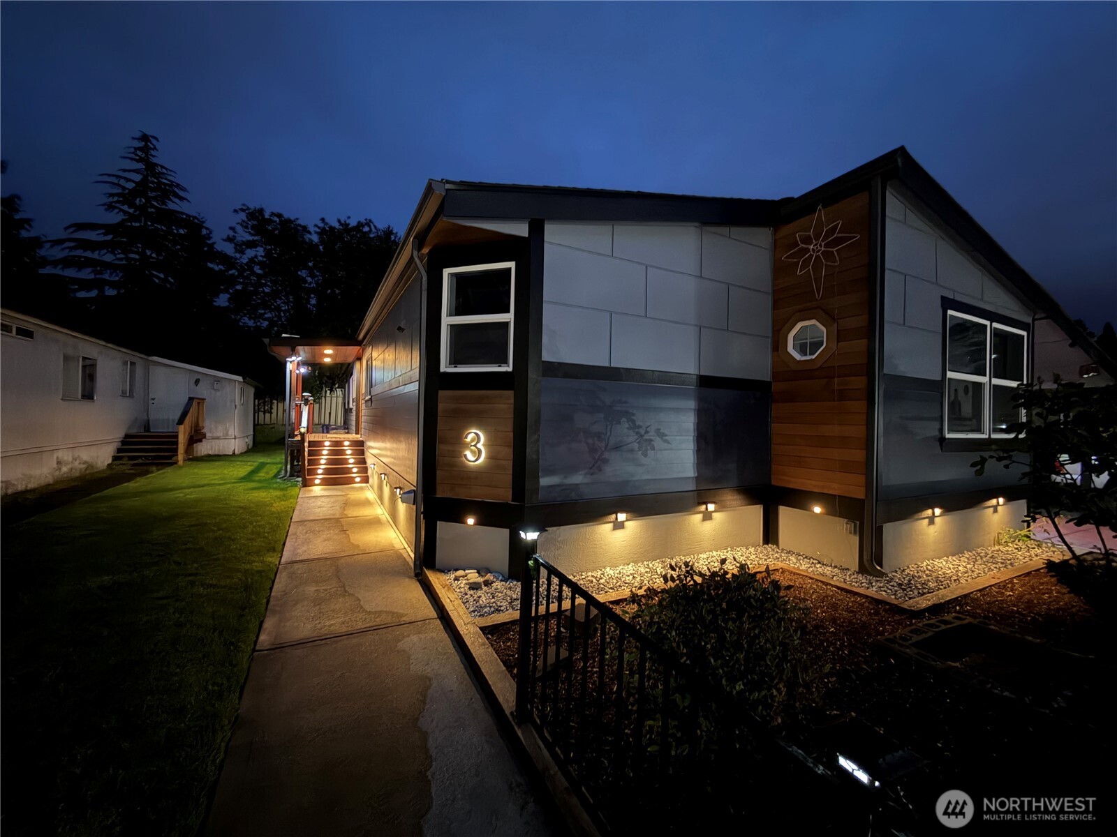 602 29th Street SE #3, Auburn, WA 98002