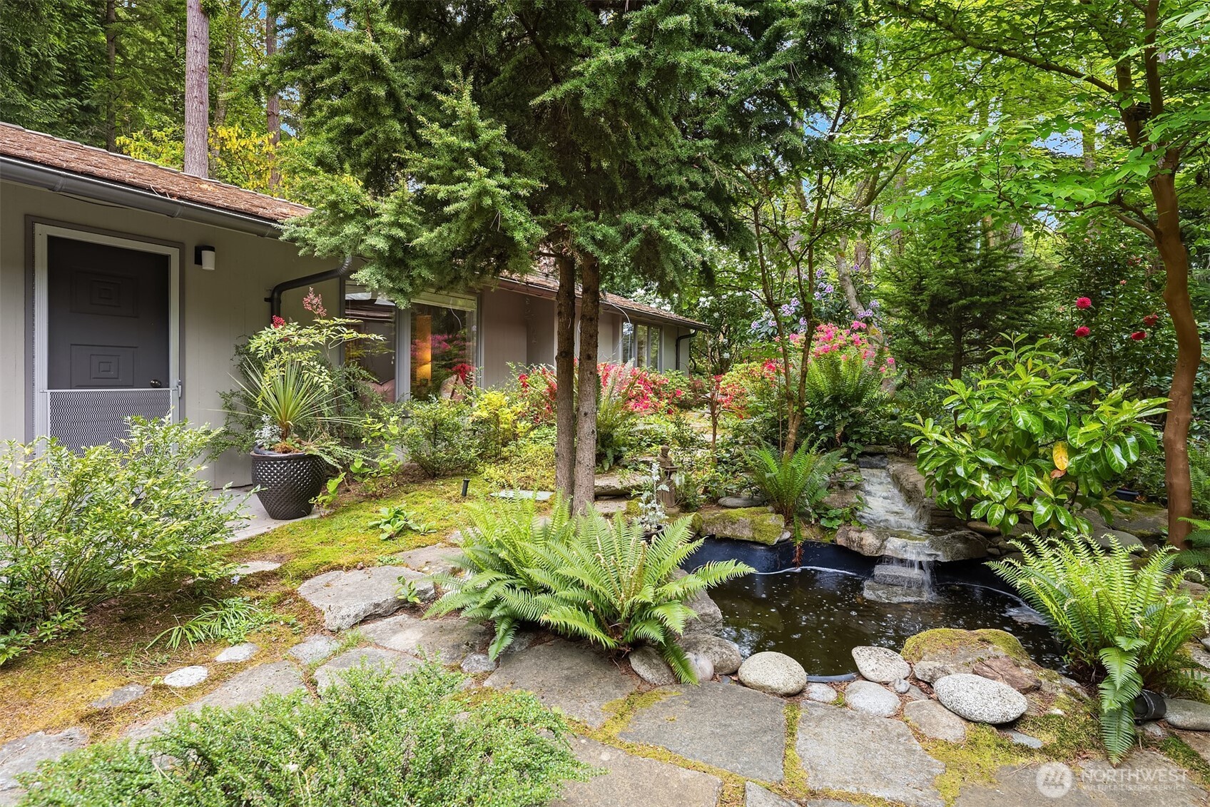 114 NW Highland Drive , Shoreline, WA 98177