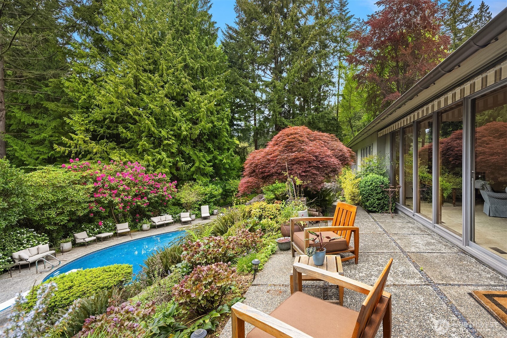 114 NW Highland Drive , Shoreline, WA 98177