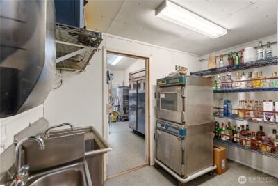 520 23rd Street , Hoquiam, WA 98550 - Photo 4