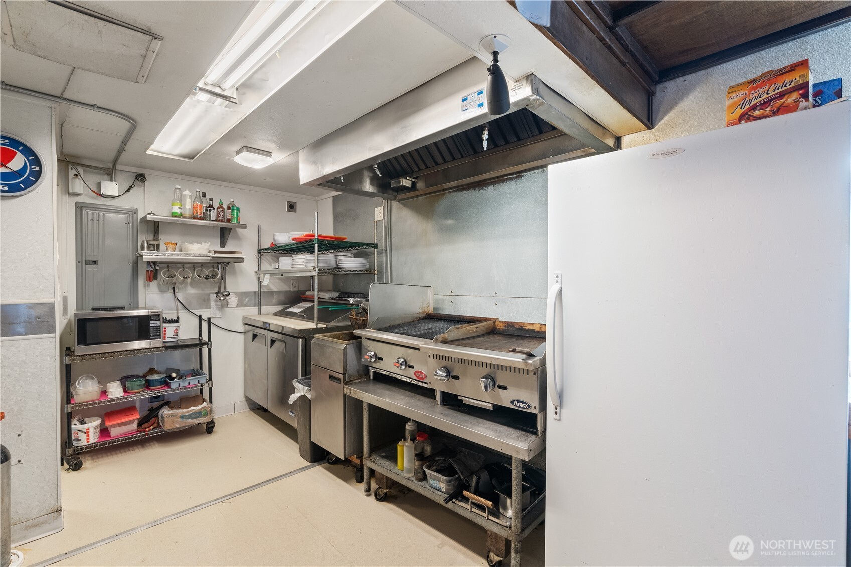 520 23rd Street , Hoquiam, WA 98550
