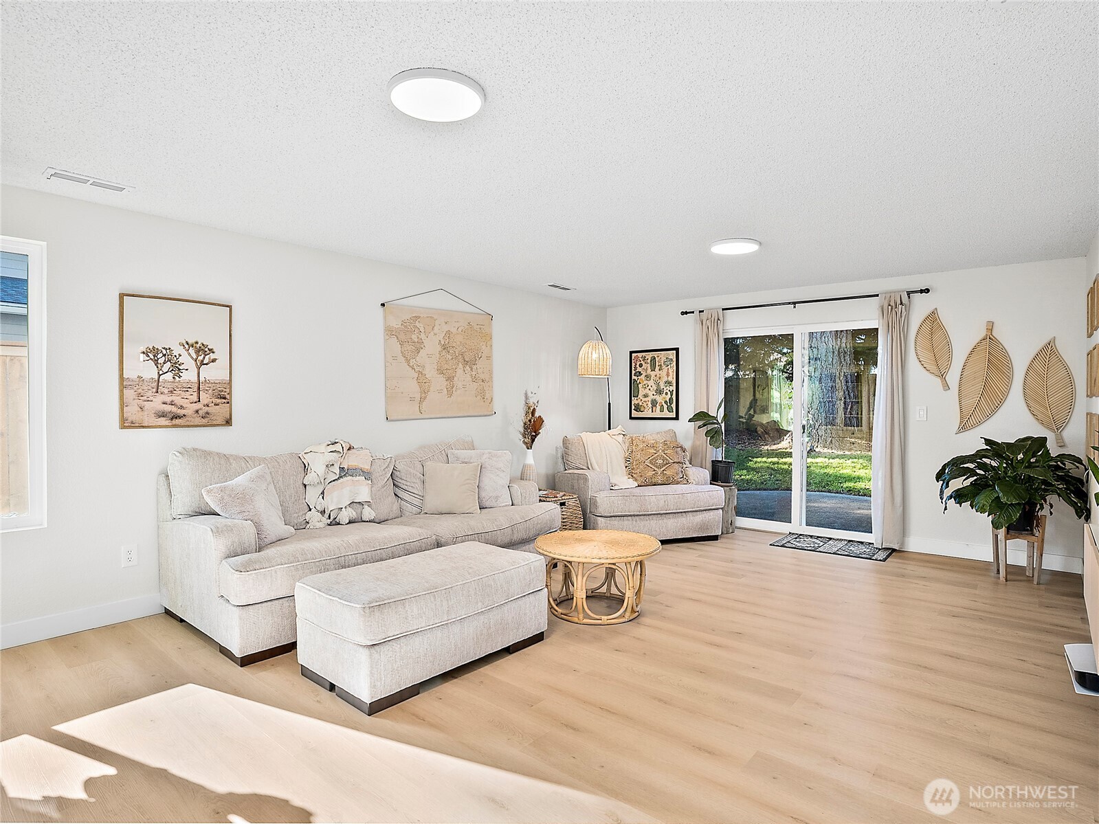 9201 78th Street SW, Lakewood, WA 98498