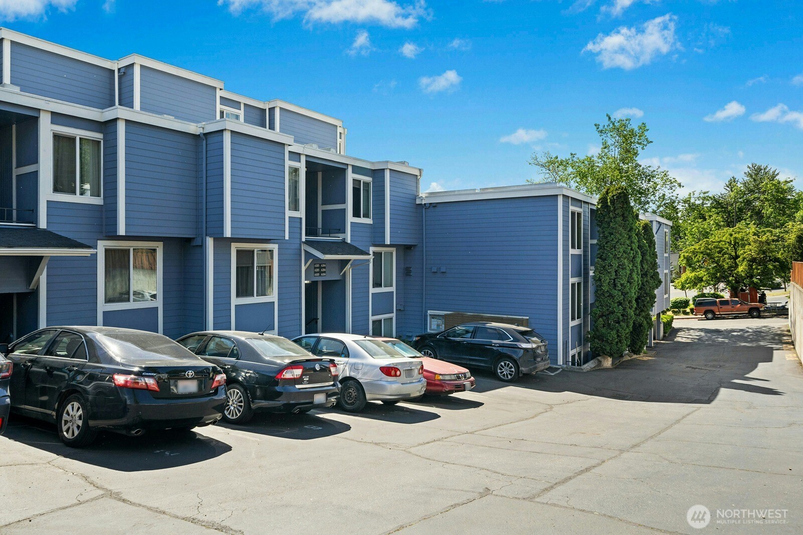 8812 20th Avenue NE #A302, Seattle, WA 98115
