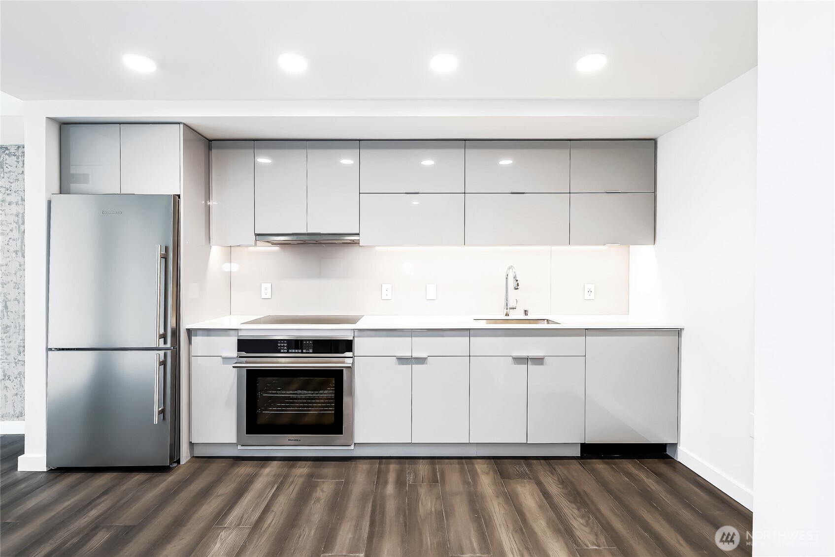 450 S Main Street #206, Seattle, WA 98104