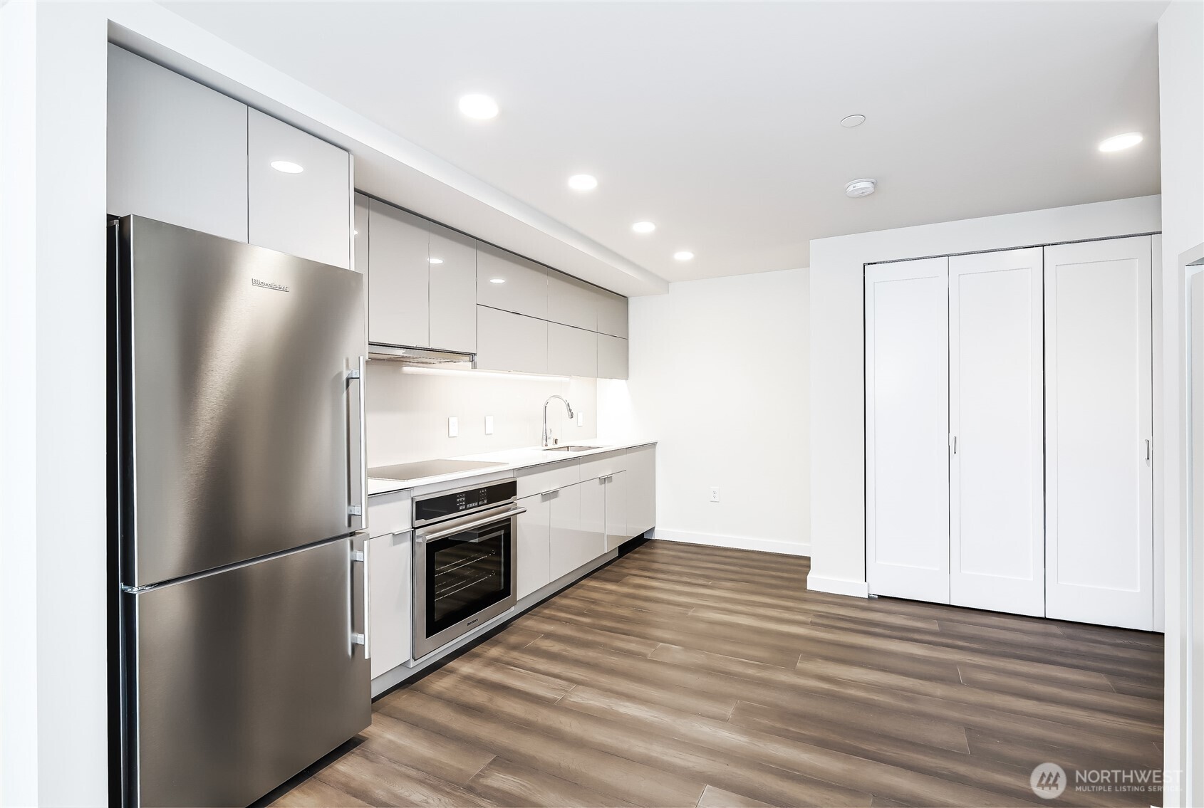 450 S Main Street #206, Seattle, WA 98104