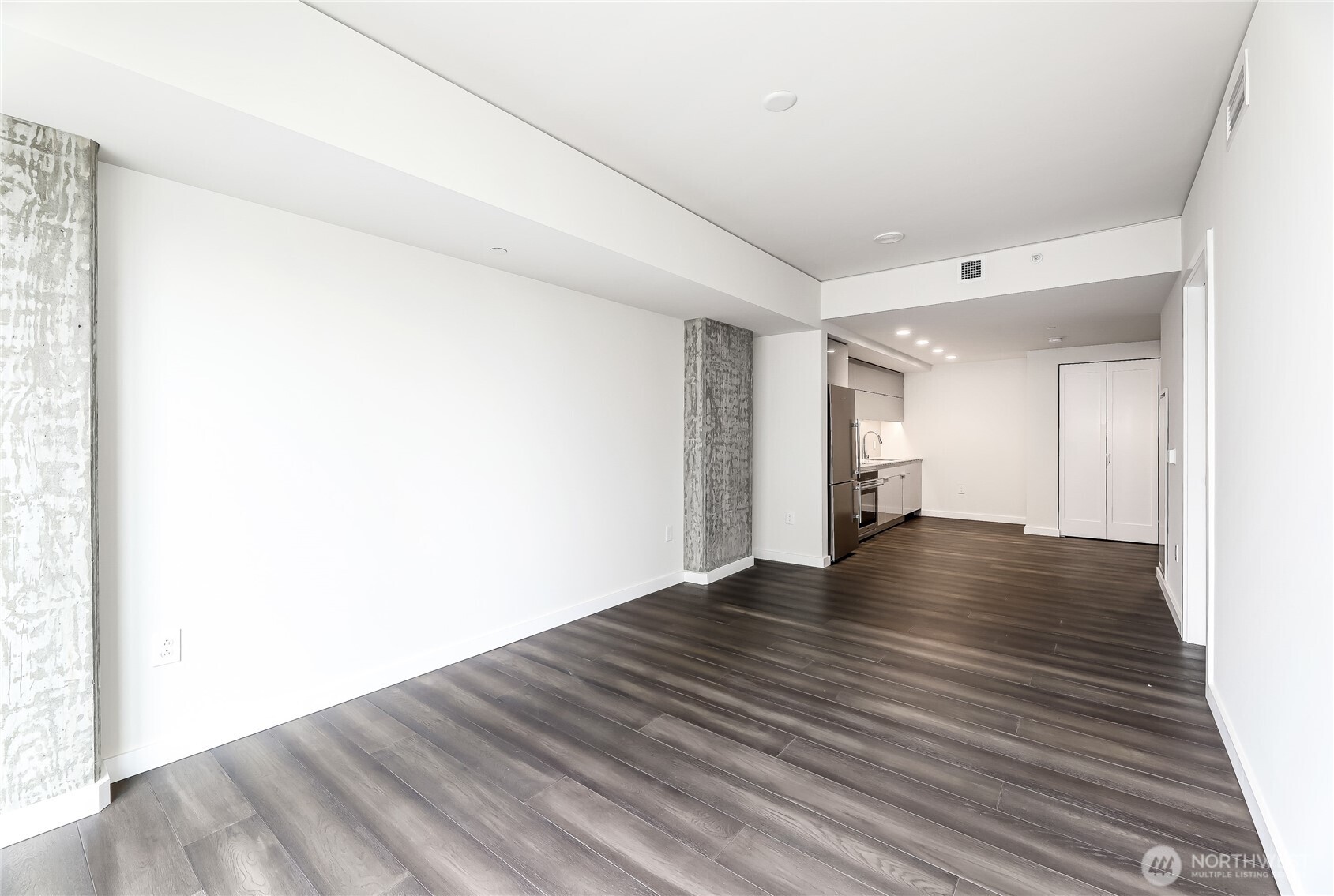 450 S Main Street #206, Seattle, WA 98104