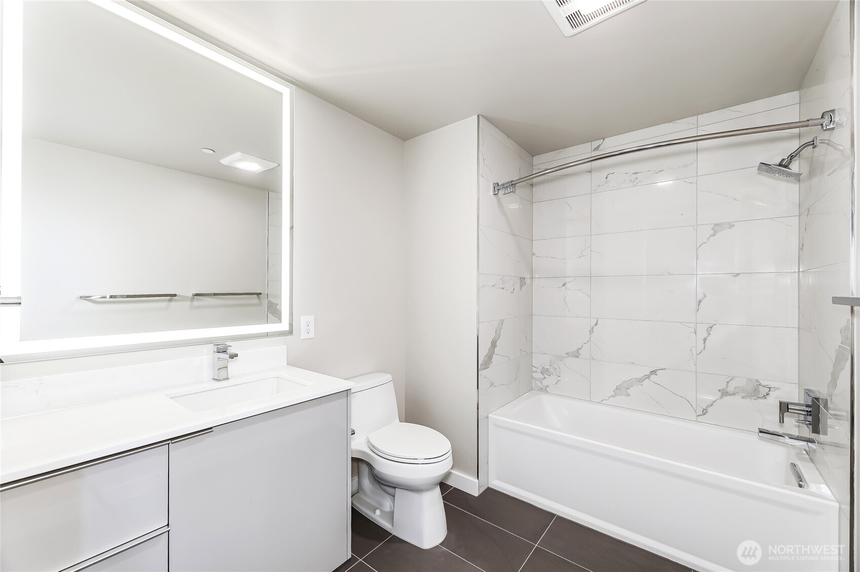 450 S Main Street #206, Seattle, WA 98104