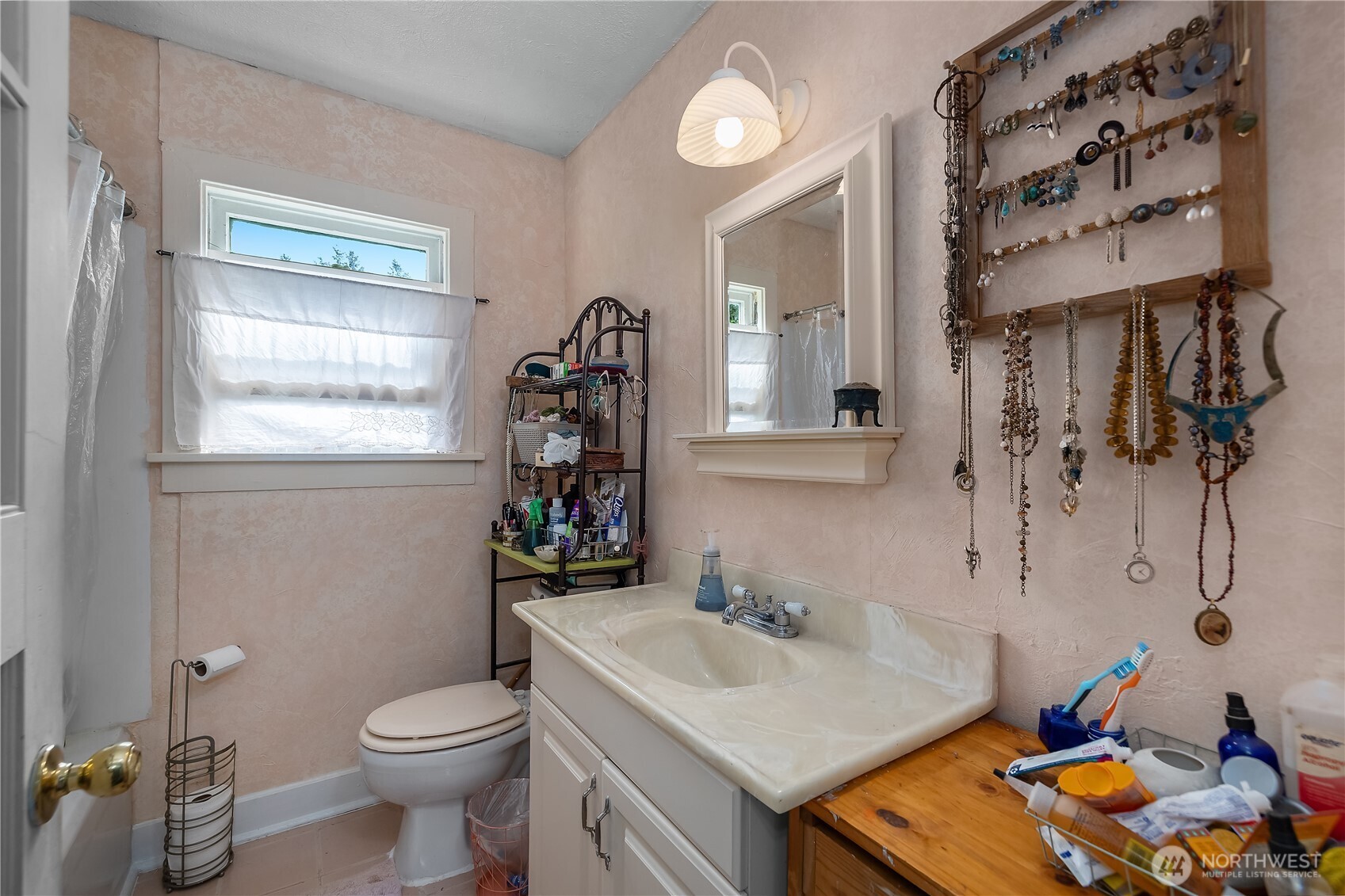 1233 W Birch Street , Shelton, WA 98584