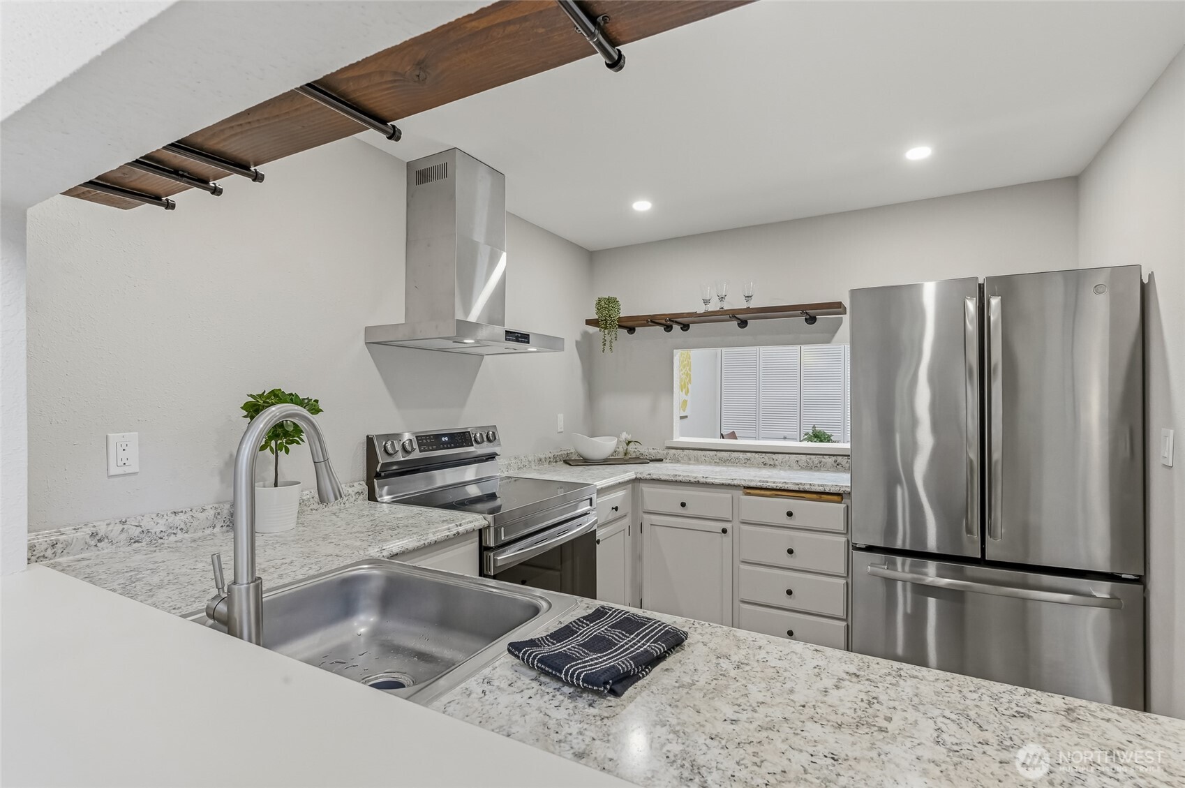 13731 SE 258th Place #39, Kent, WA 98042