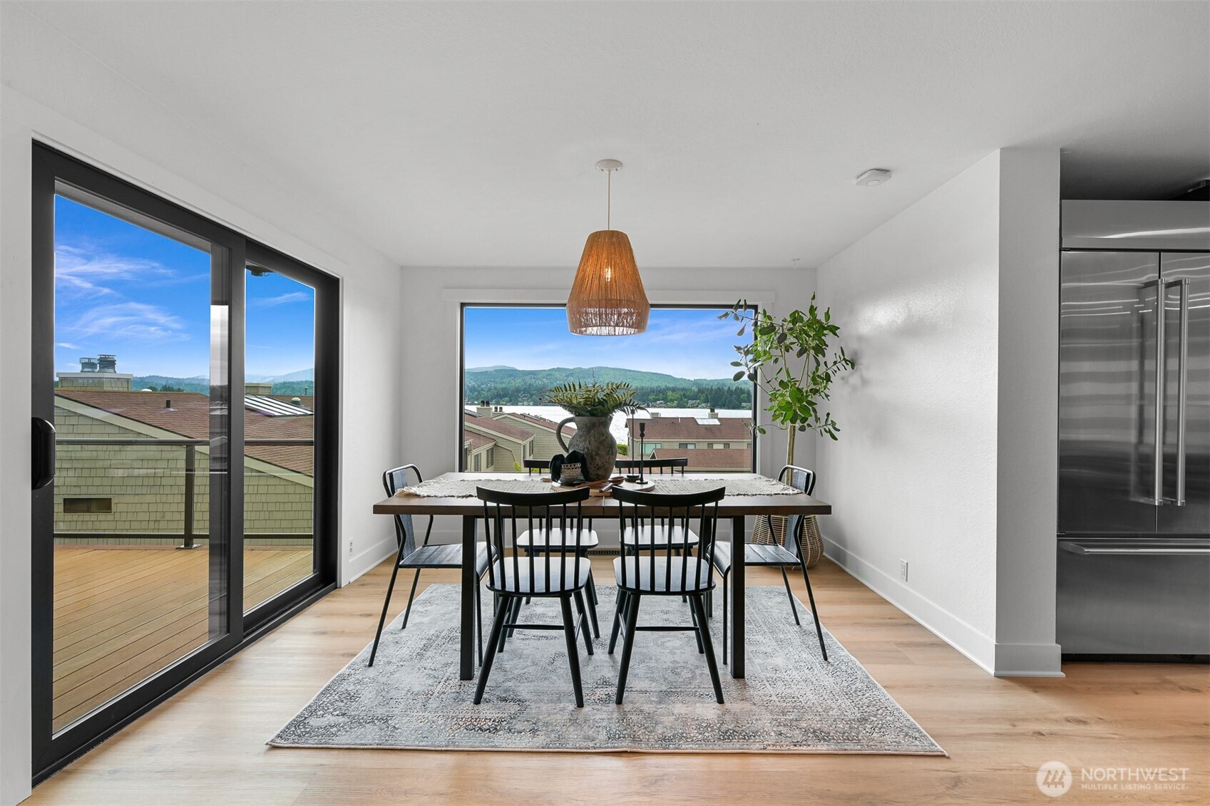 718 Poplar Drive , Bellingham, WA 98226