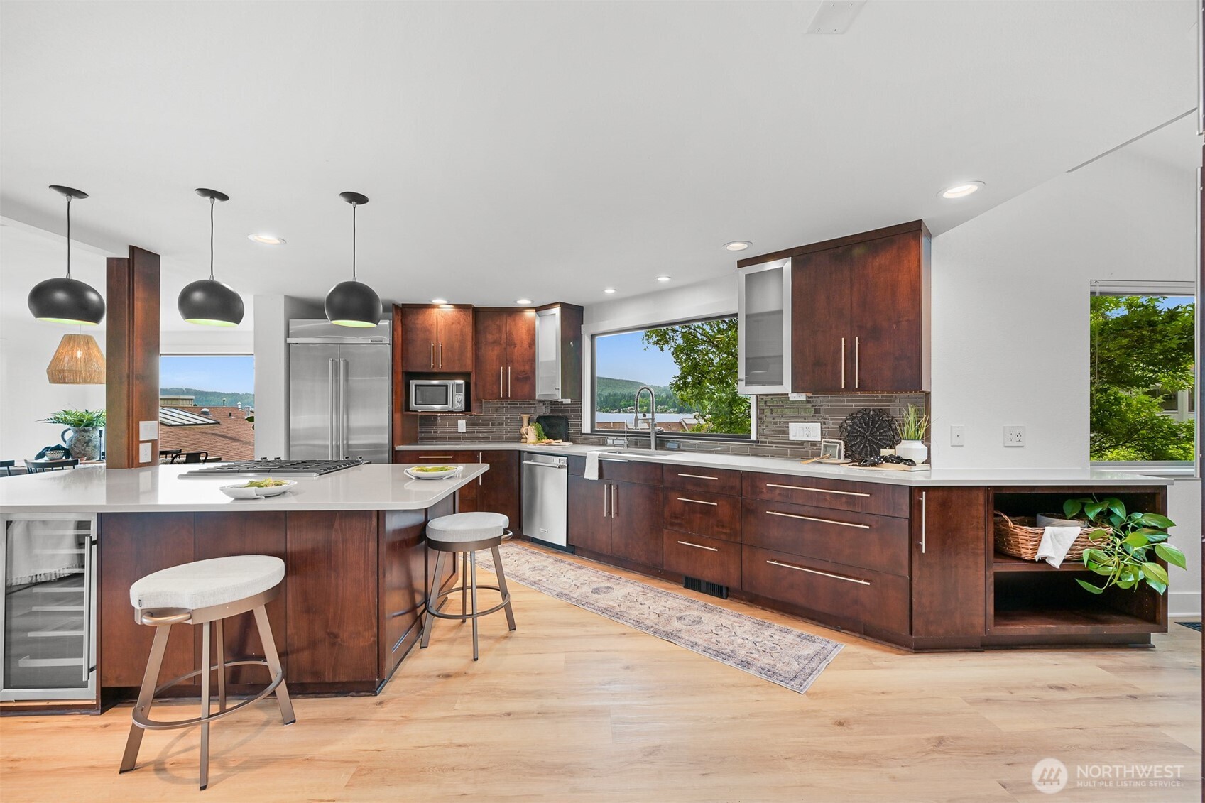 718 Poplar Drive , Bellingham, WA 98226