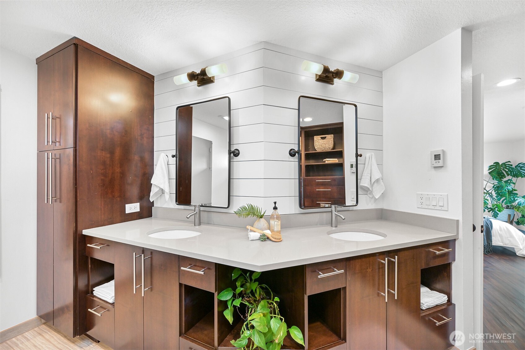 718 Poplar Drive , Bellingham, WA 98226