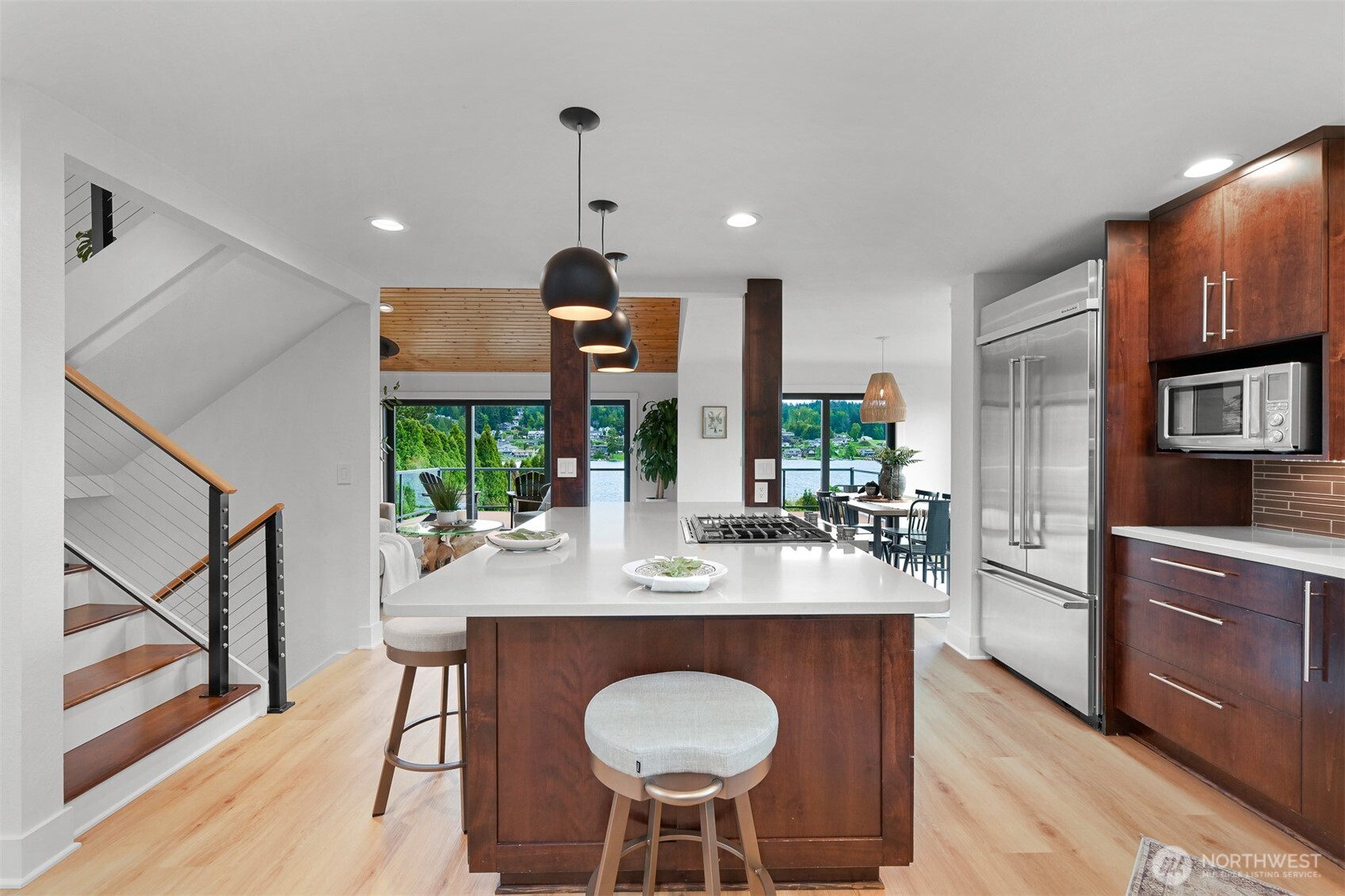 718 Poplar Drive , Bellingham, WA 98226