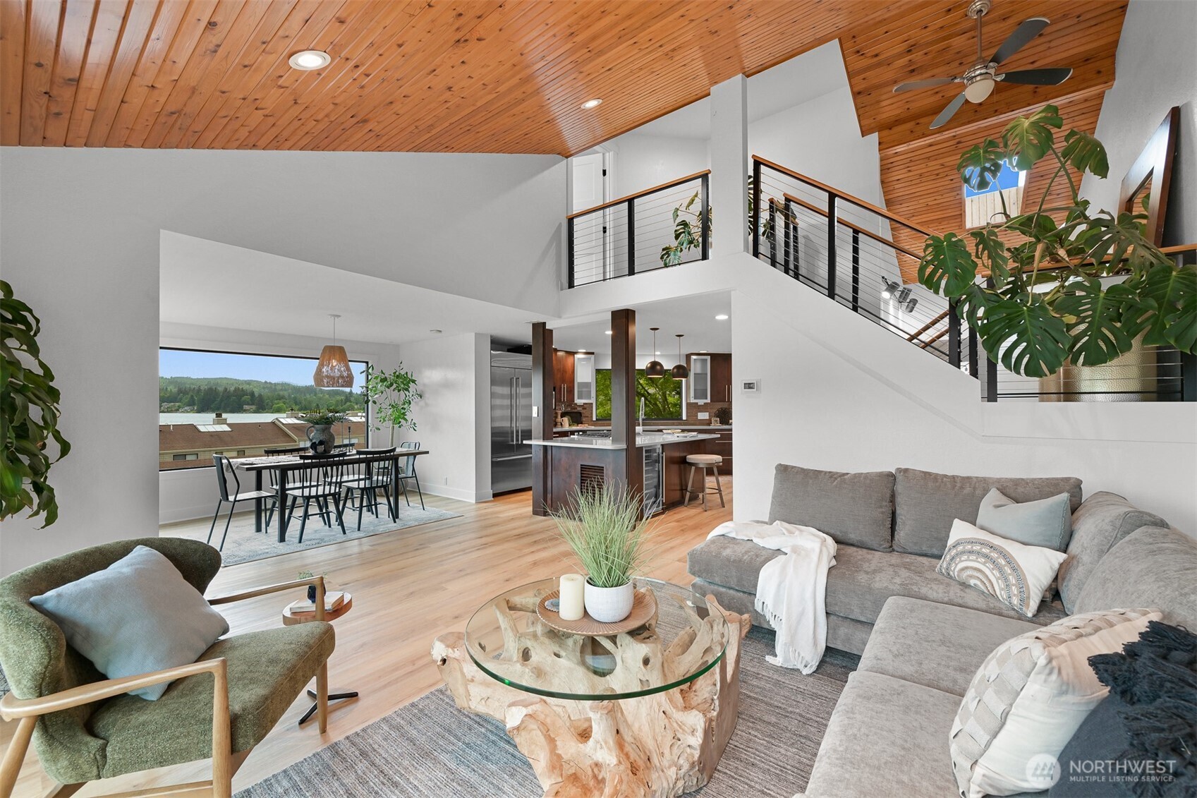 718 Poplar Drive , Bellingham, WA 98226