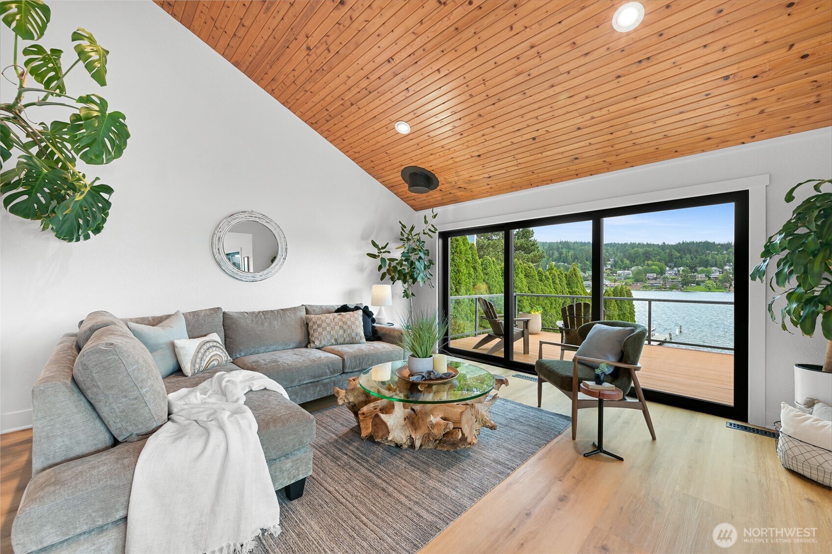 718 Poplar Drive , Bellingham, WA 98226
