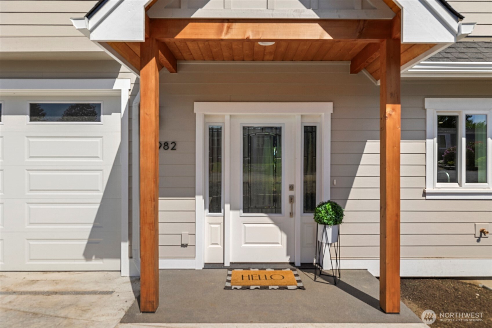 4982 Highland Drive , Blaine, WA 98230