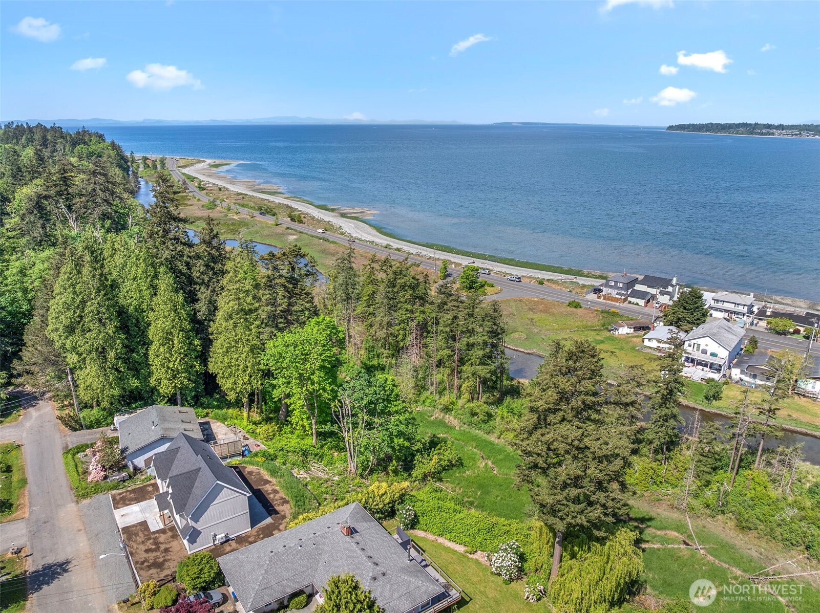 4982 Highland Drive , Blaine, WA 98230