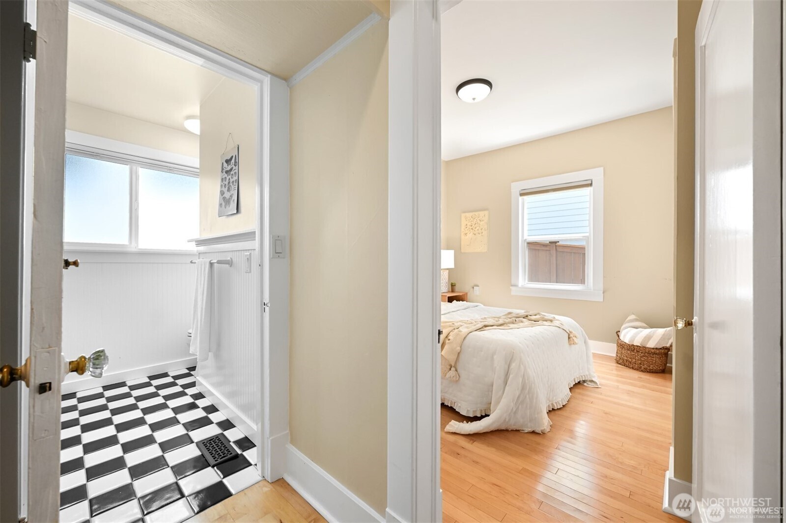 809 12th Street , Bellingham, WA 98225