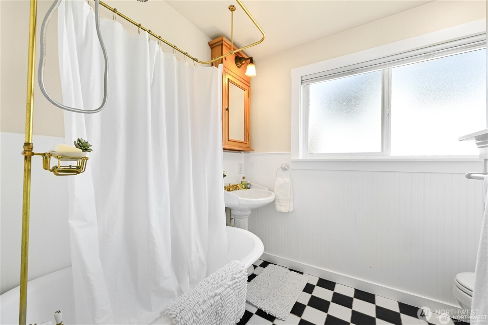 809 12th Street , Bellingham, WA 98225