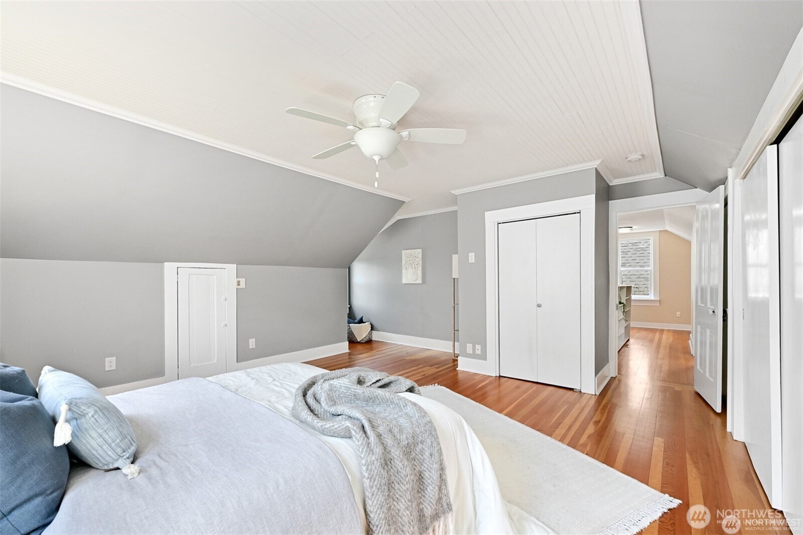 809 12th Street , Bellingham, WA 98225