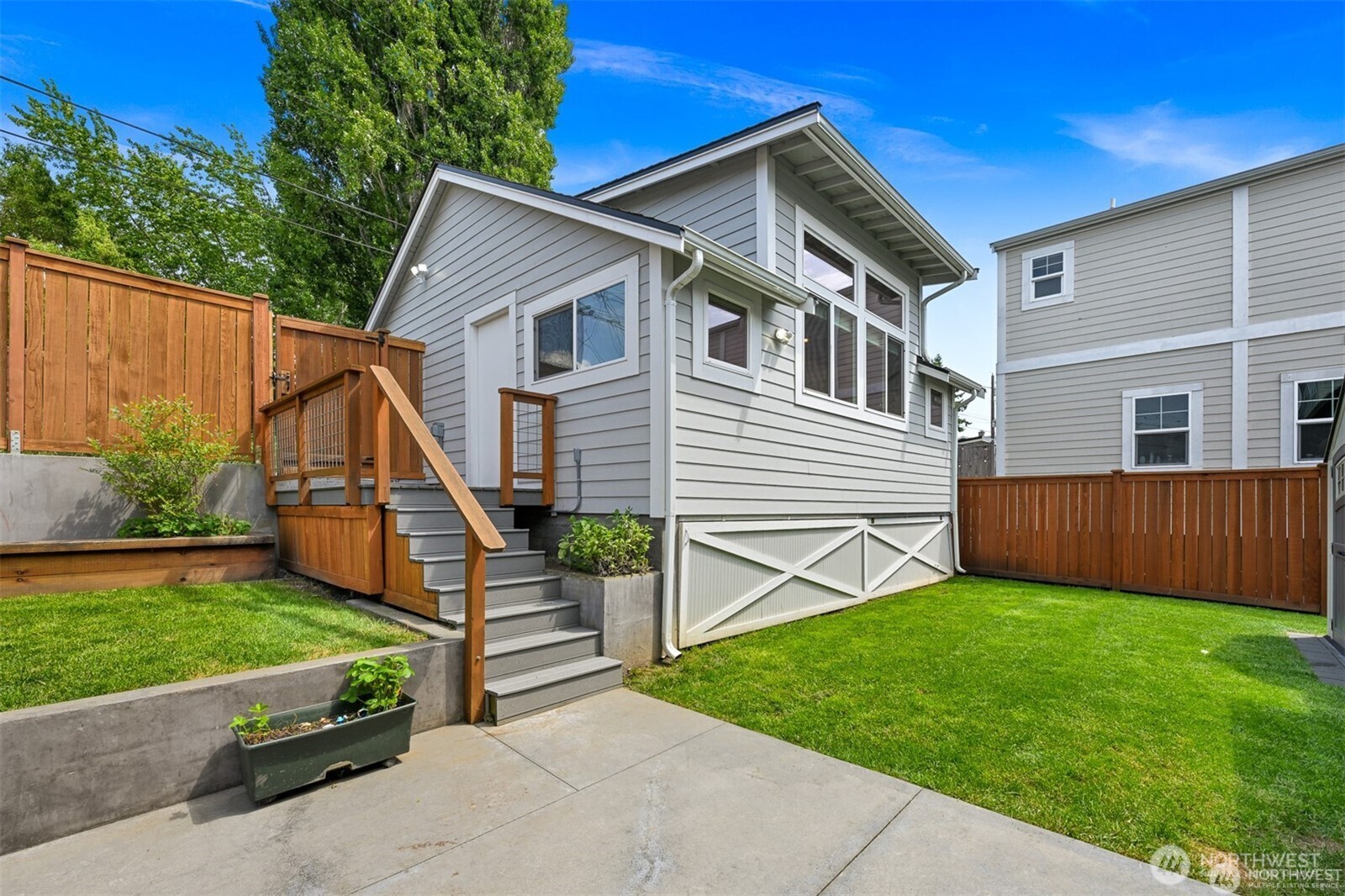 809 12th Street , Bellingham, WA 98225