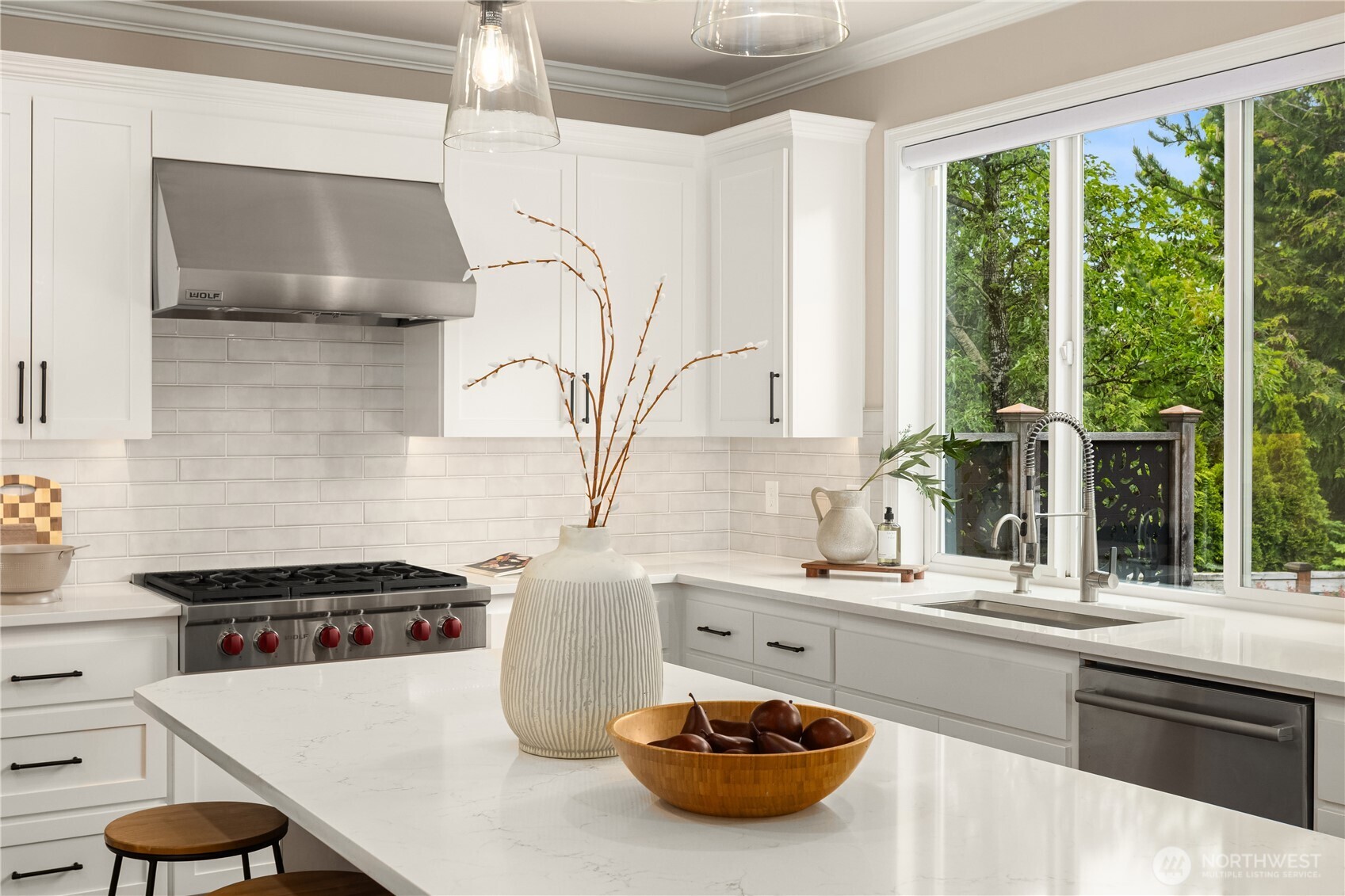1630 28th Avenue NE, Issaquah, WA 98029