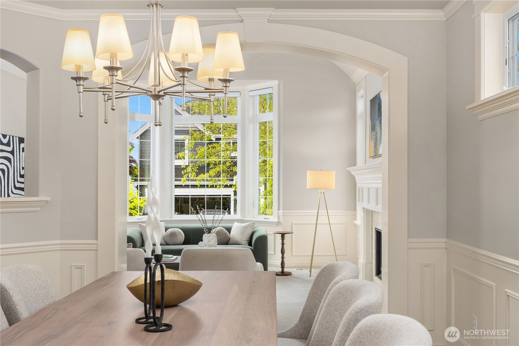 1630 28th Avenue NE, Issaquah, WA 98029