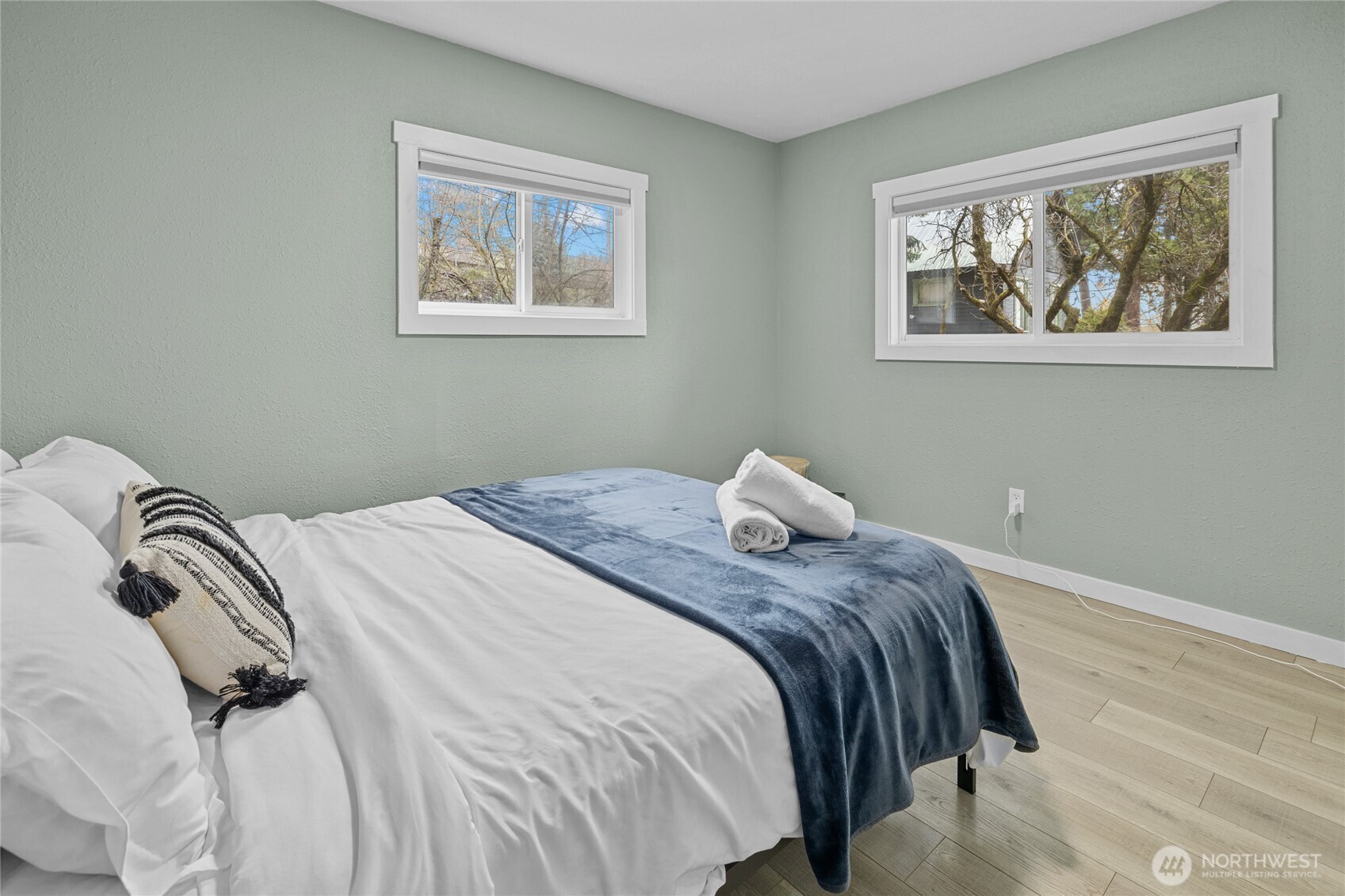 417 W 2nd Street , Cle Elum, WA 98922
