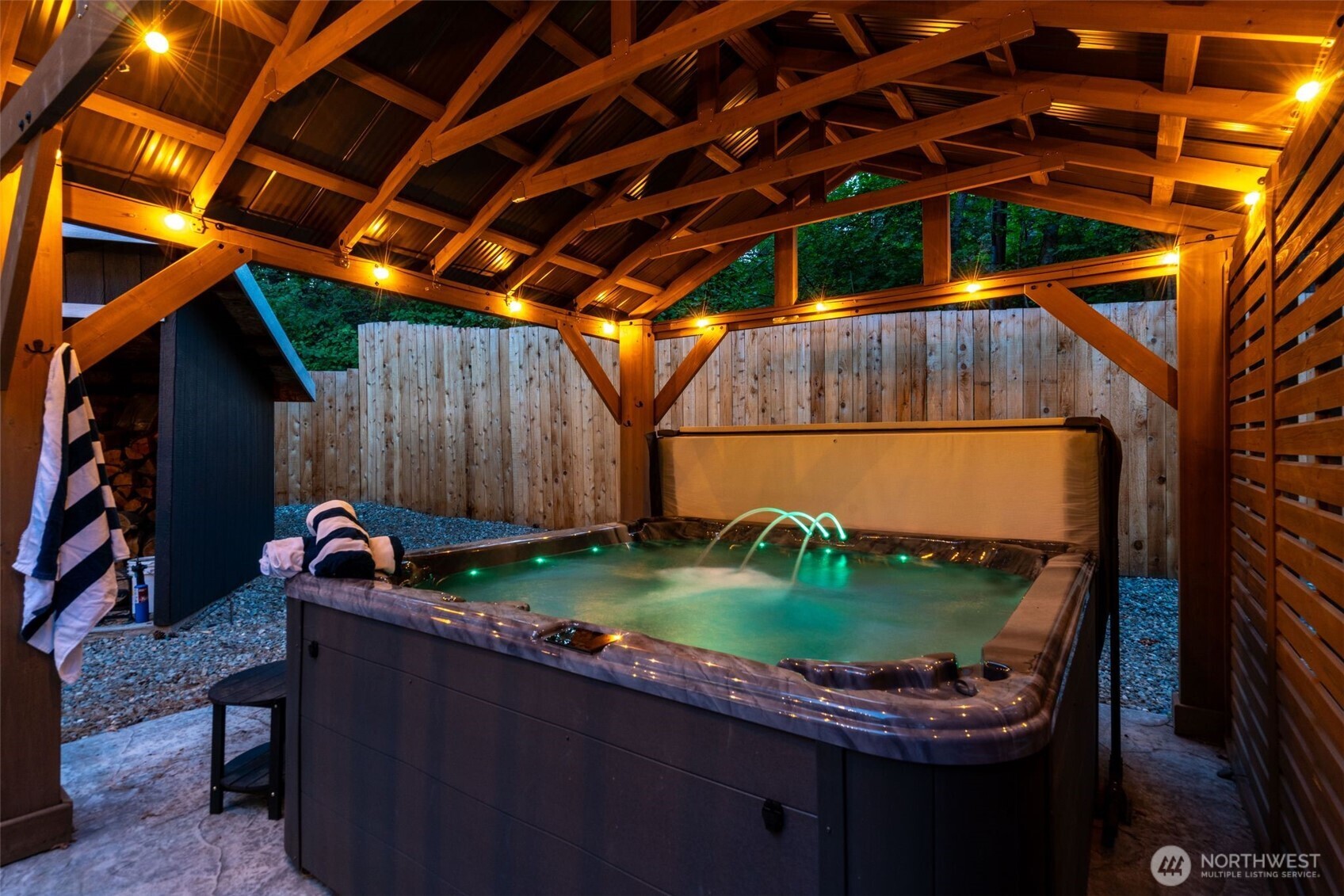417 W 2nd Street , Cle Elum, WA 98922