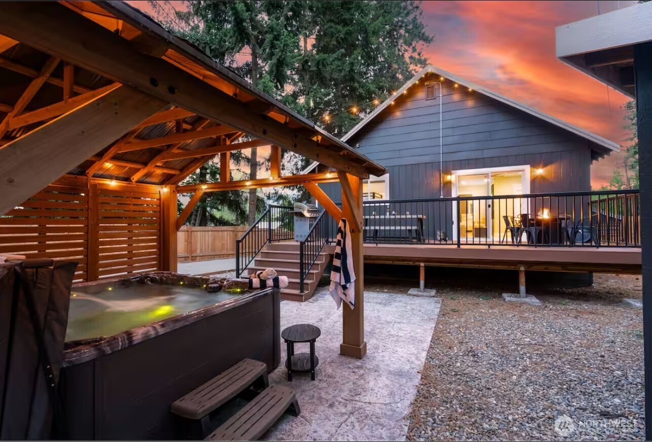 417 W 2nd Street , Cle Elum, WA 98922