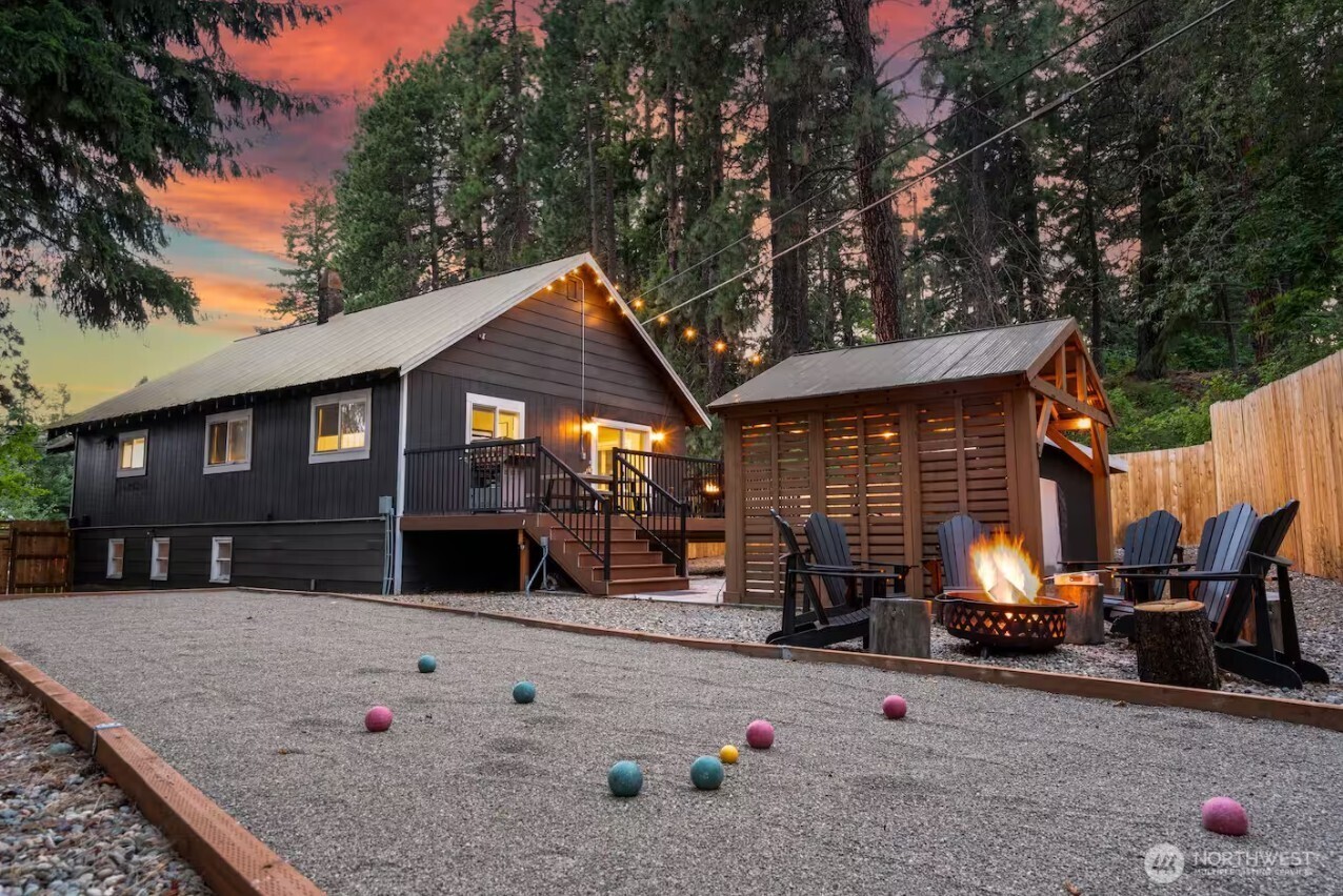 417 W 2nd Street , Cle Elum, WA 98922