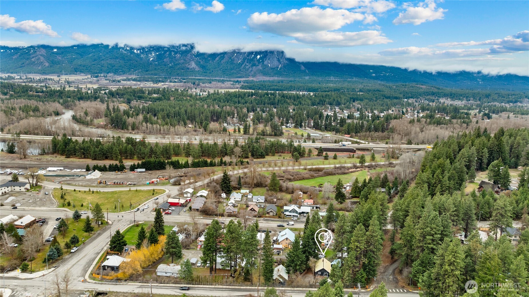 417 W 2nd Street , Cle Elum, WA 98922