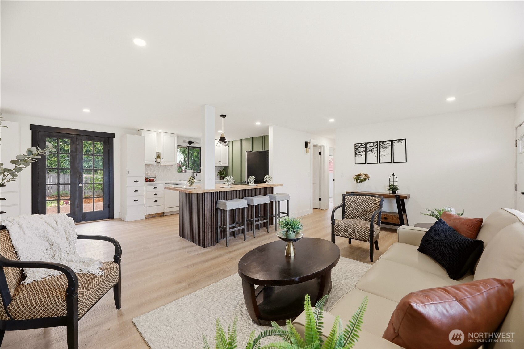 2301 Jade Avenue , Everett, WA 98201