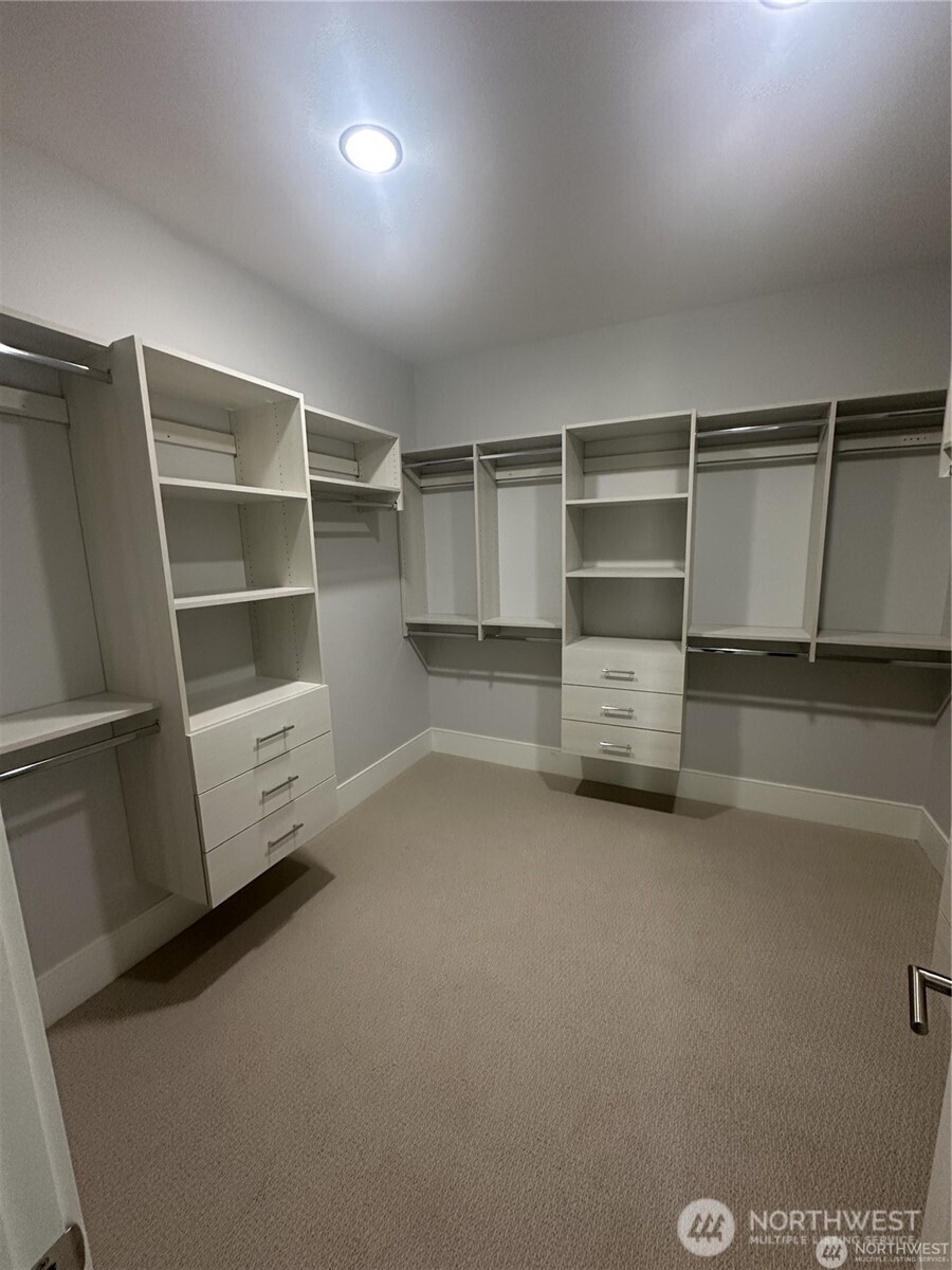 4413 NE 26 Place , Renton, WA 98059